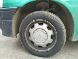 Foto pieza de coche