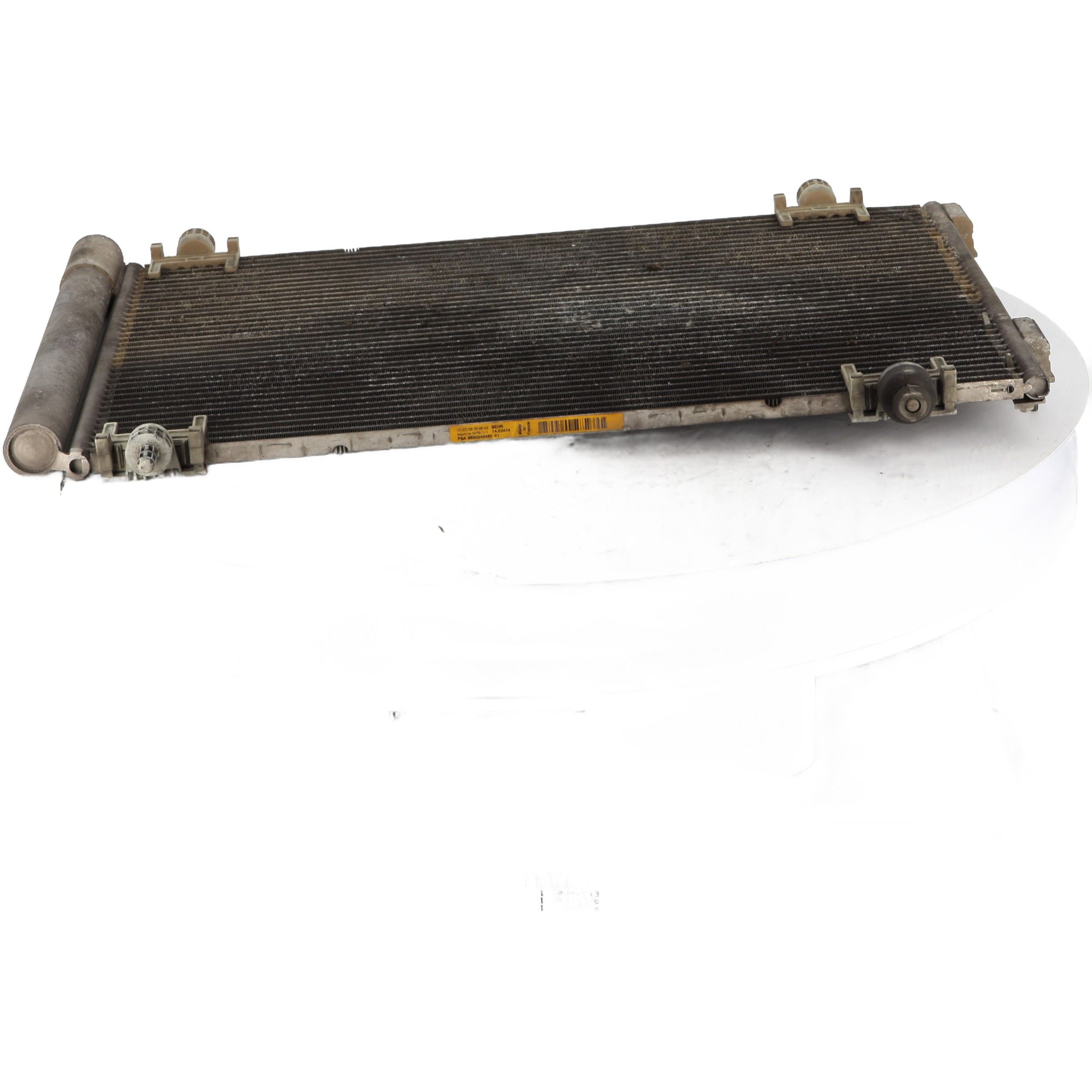 Condenseur de clim pour PEUGEOT 307 PHASE 2 CABRIOLET Condenseur de clim pour PEUGEOT 307 PHASE 2 CABRIOLET
