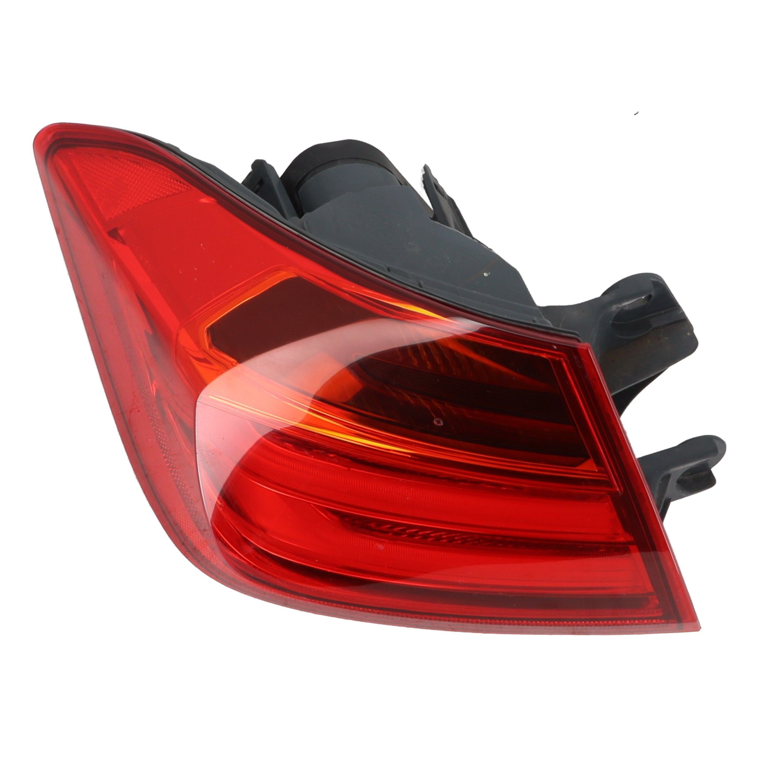 Feu arriere principal gauche (feux) pour BMW SERIE 3 F30 PHASE 1 Feu arriere principal gauche (feux) pour BMW SERIE 3 F30 PHASE 1