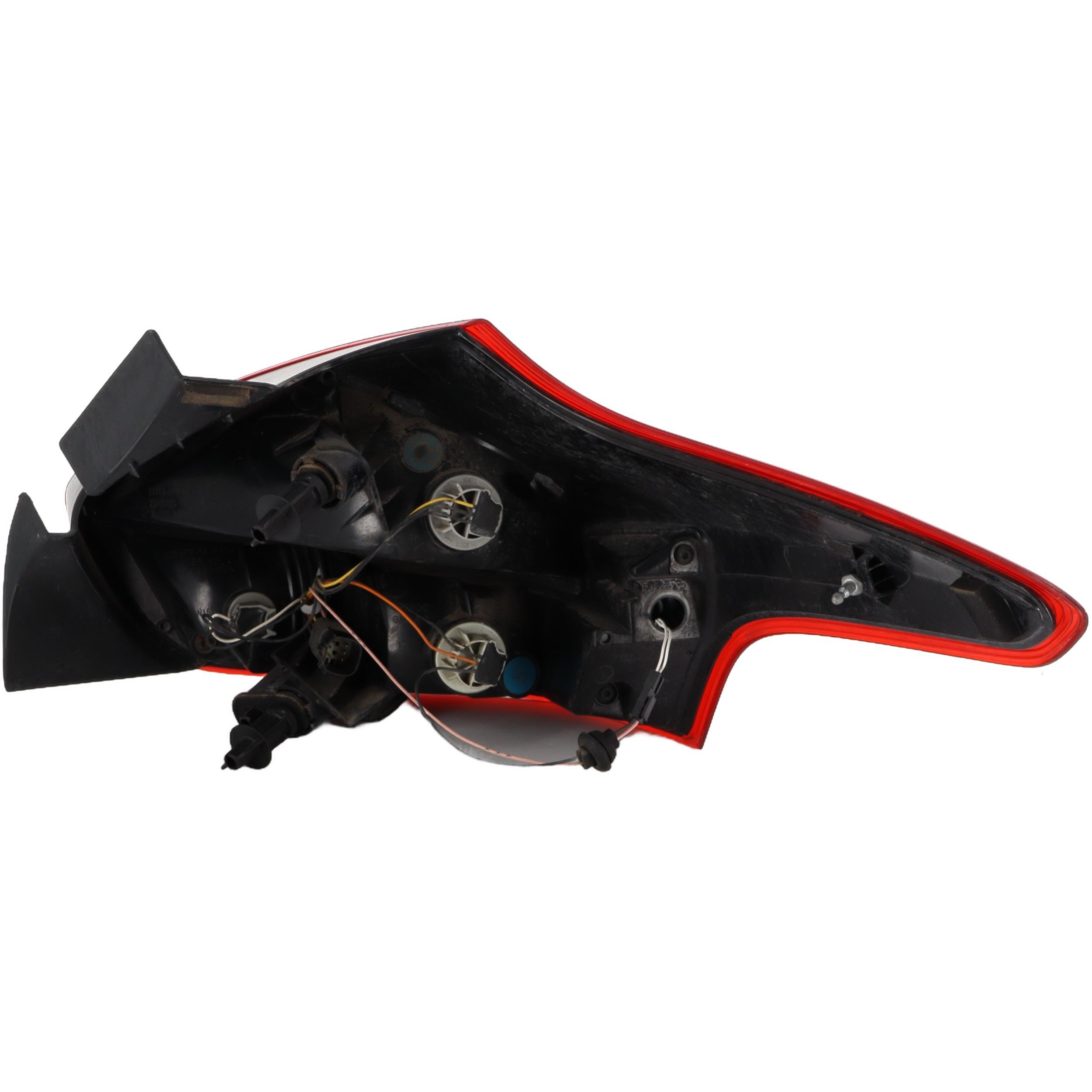 Feu arriere principal gauche (feux) pour FORD FOCUS 3 PHASE 2 Feu arriere principal gauche (feux) pour FORD FOCUS 3 PHASE 2