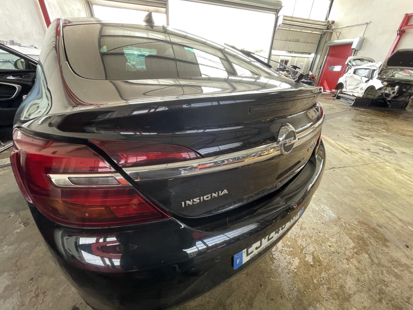 Feu arriere secondaire gauche (feux) pour OPEL INSIGNIA 1 PHASE 2 Feu arriere secondaire gauche (feux) pour OPEL INSIGNIA 1 PHASE 2