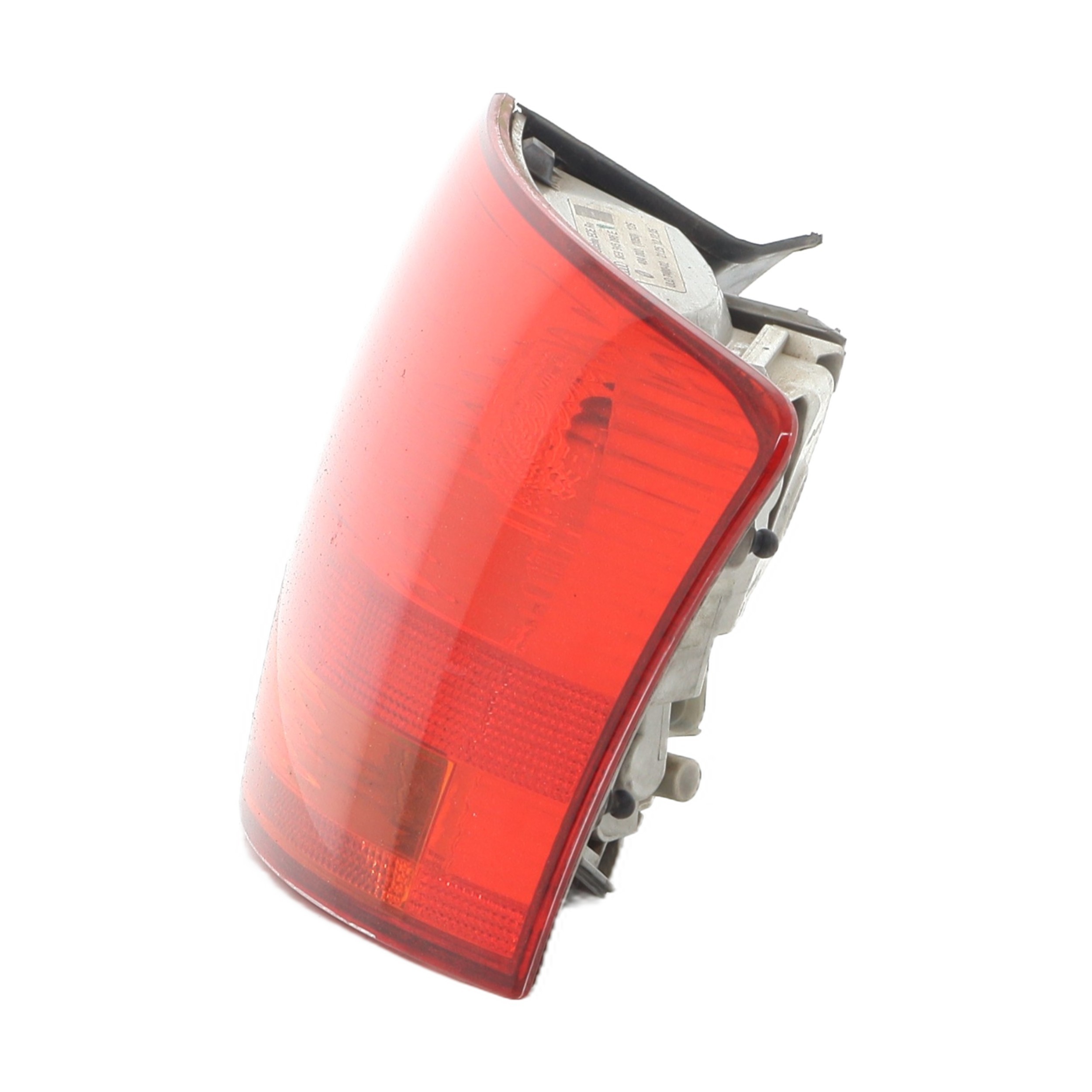 Feu arriere principal droit (feux) pour AUDI A4 2 AVANT PHASE 2 BREAK Feu arriere principal droit (feux) pour AUDI A4 2 AVANT PHASE 2 BREAK