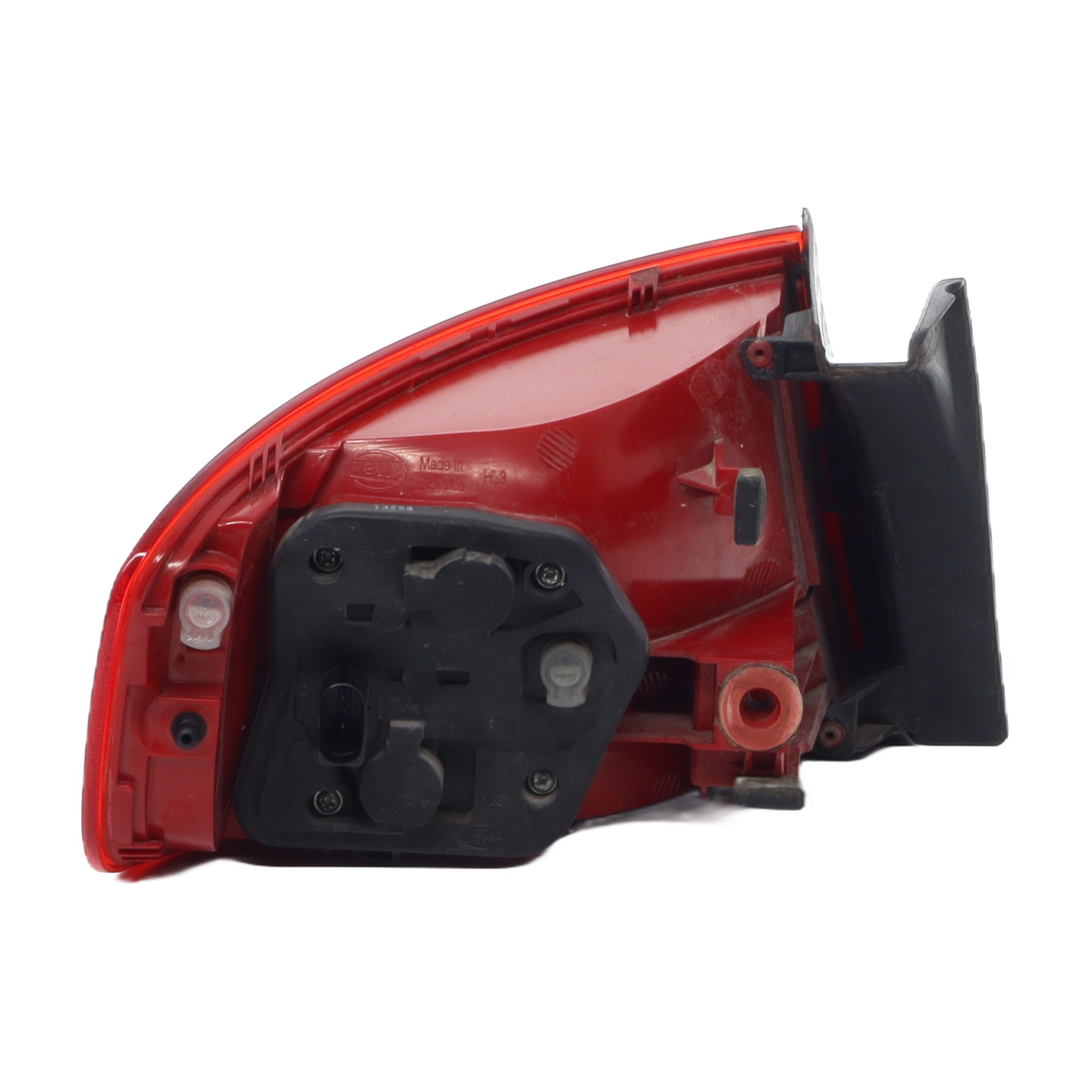 Feu arriere principal droit (feux) pour AUDI A4 3 PHASE 1 Feu arriere principal droit (feux) pour AUDI A4 3 PHASE 1