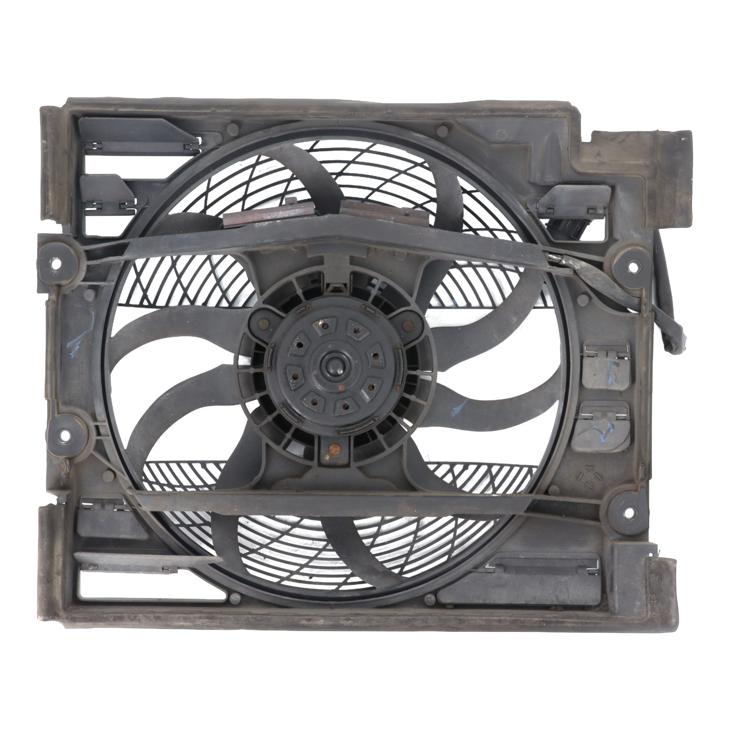 Moto ventilateur radiateur pour BMW SERIE 5 E39 PHASE 1 Moto ventilateur radiateur pour BMW SERIE 5 E39 PHASE 1