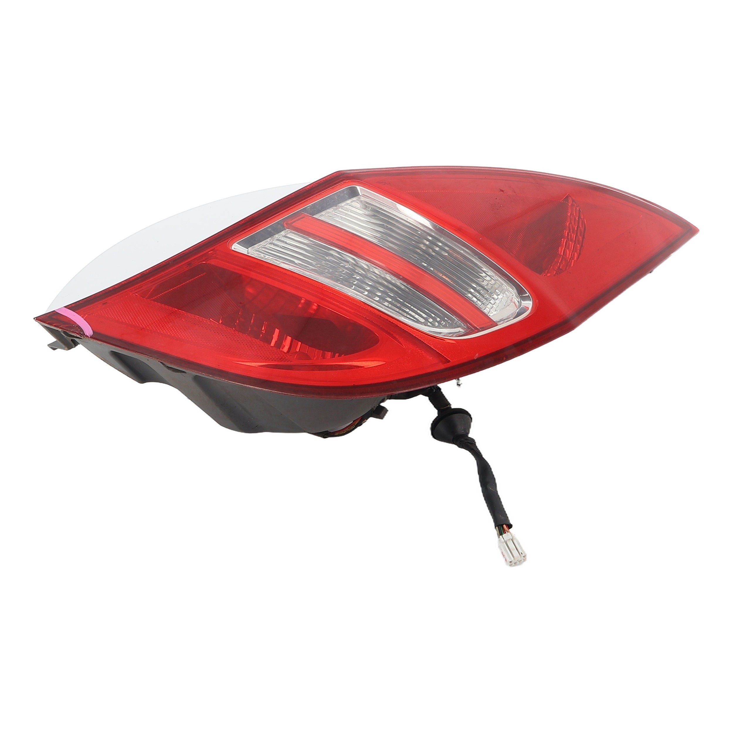 Feu arriere principal droit (feux) pour HYUNDAI i30 Feu arriere principal droit (feux) pour HYUNDAI i30