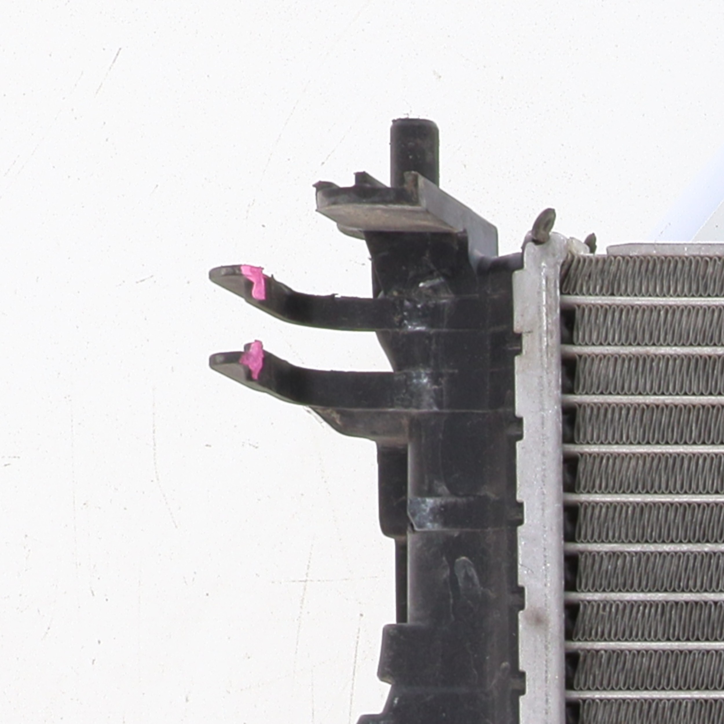 Radiateur eau pour RENAULT MEGANE 4 PHASE 1 Radiateur eau pour RENAULT MEGANE 4 PHASE 1