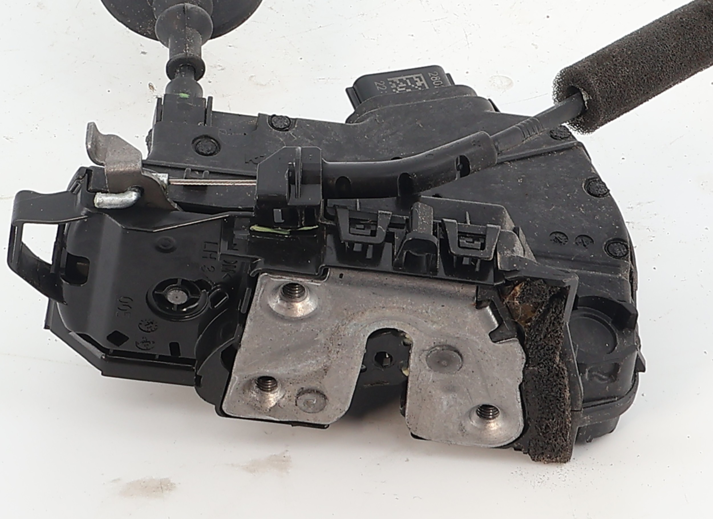 Serrure arriere gauche pour RENAULT CLIO 5 PHASE 1 Serrure arriere gauche pour RENAULT CLIO 5 PHASE 1