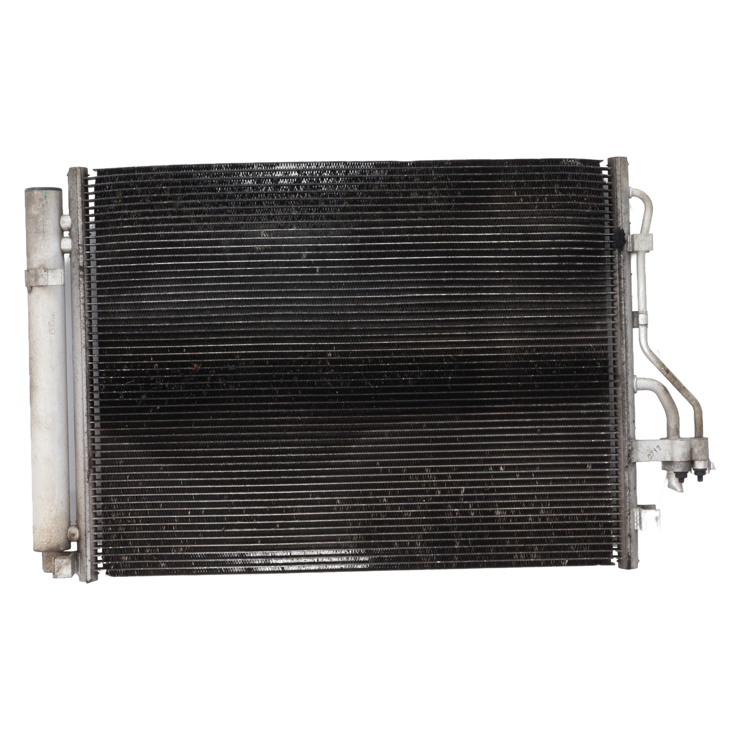 Condenseur de clim pour KIA SPORTAGE 3 PHASE 1 Condenseur de clim pour KIA SPORTAGE 3 PHASE 1