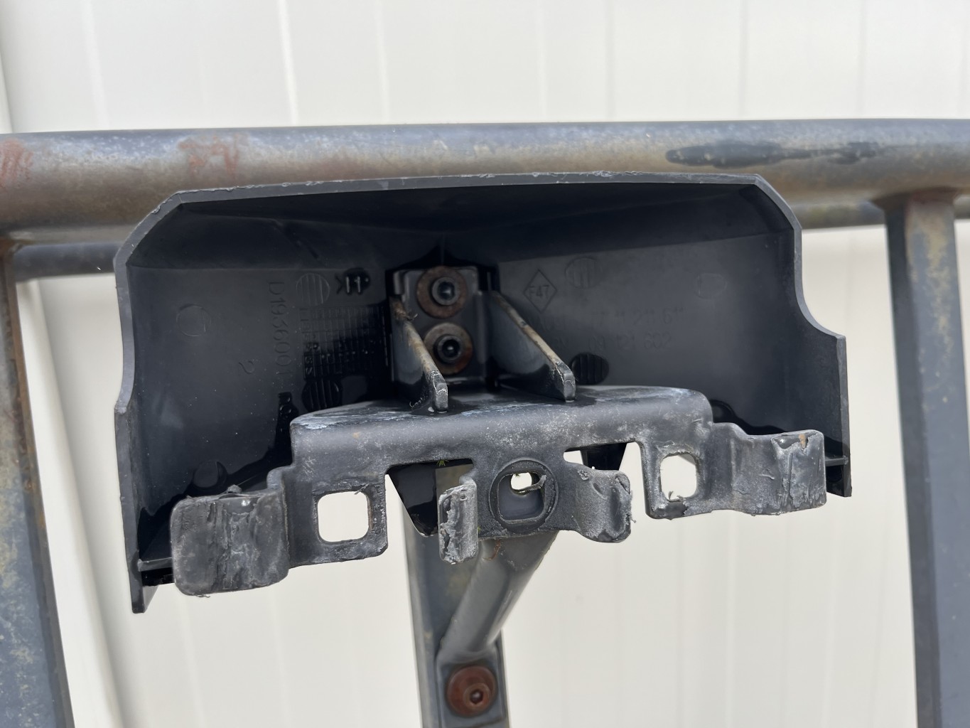 Galerie de toit pour RENAULT TRAFIC 2 PHASE 1 Galerie de toit pour RENAULT TRAFIC 2 PHASE 1