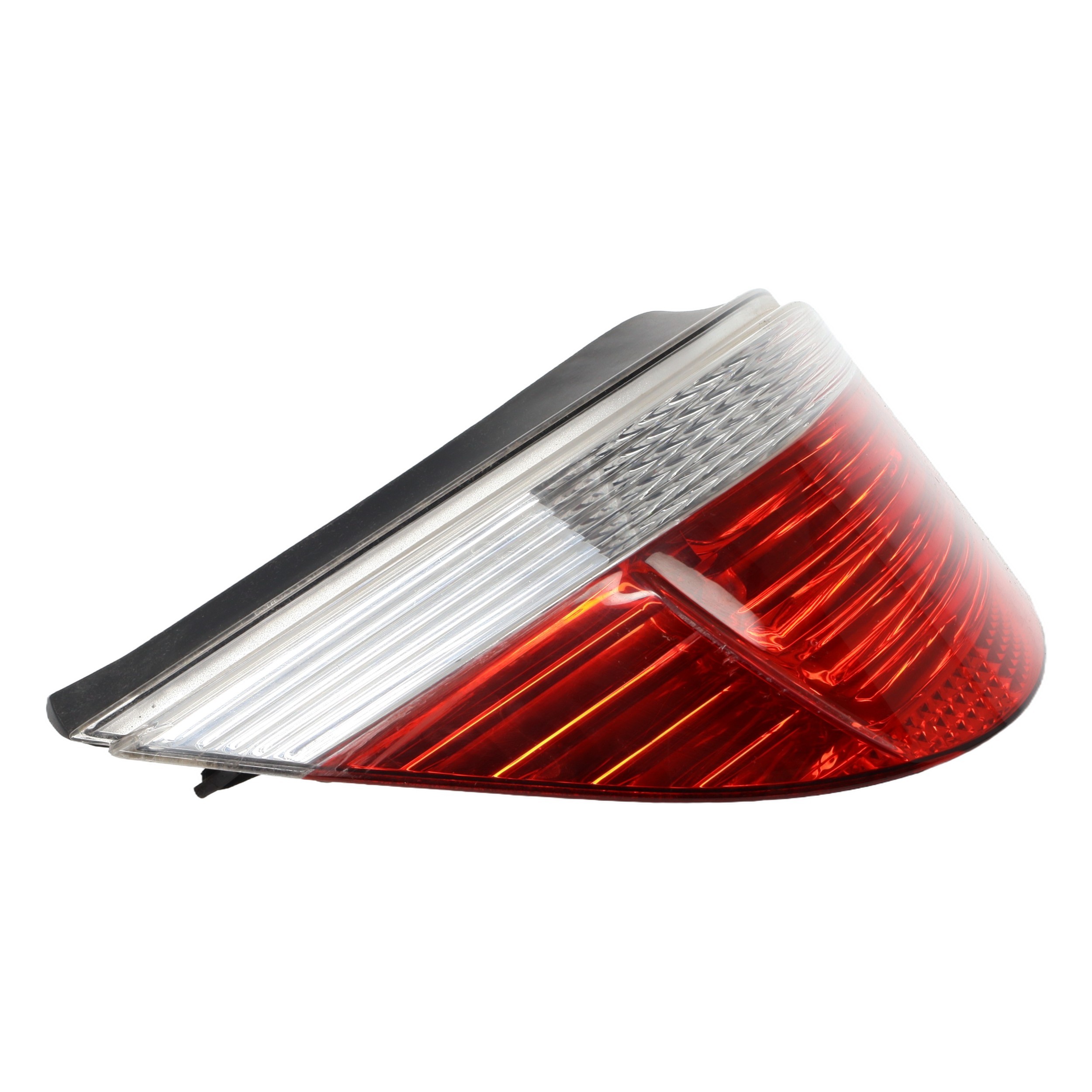 Feu arriere principal gauche (feux) pour BMW SERIE 5 E60 PHASE 1 Feu arriere principal gauche (feux) pour BMW SERIE 5 E60 PHASE 1