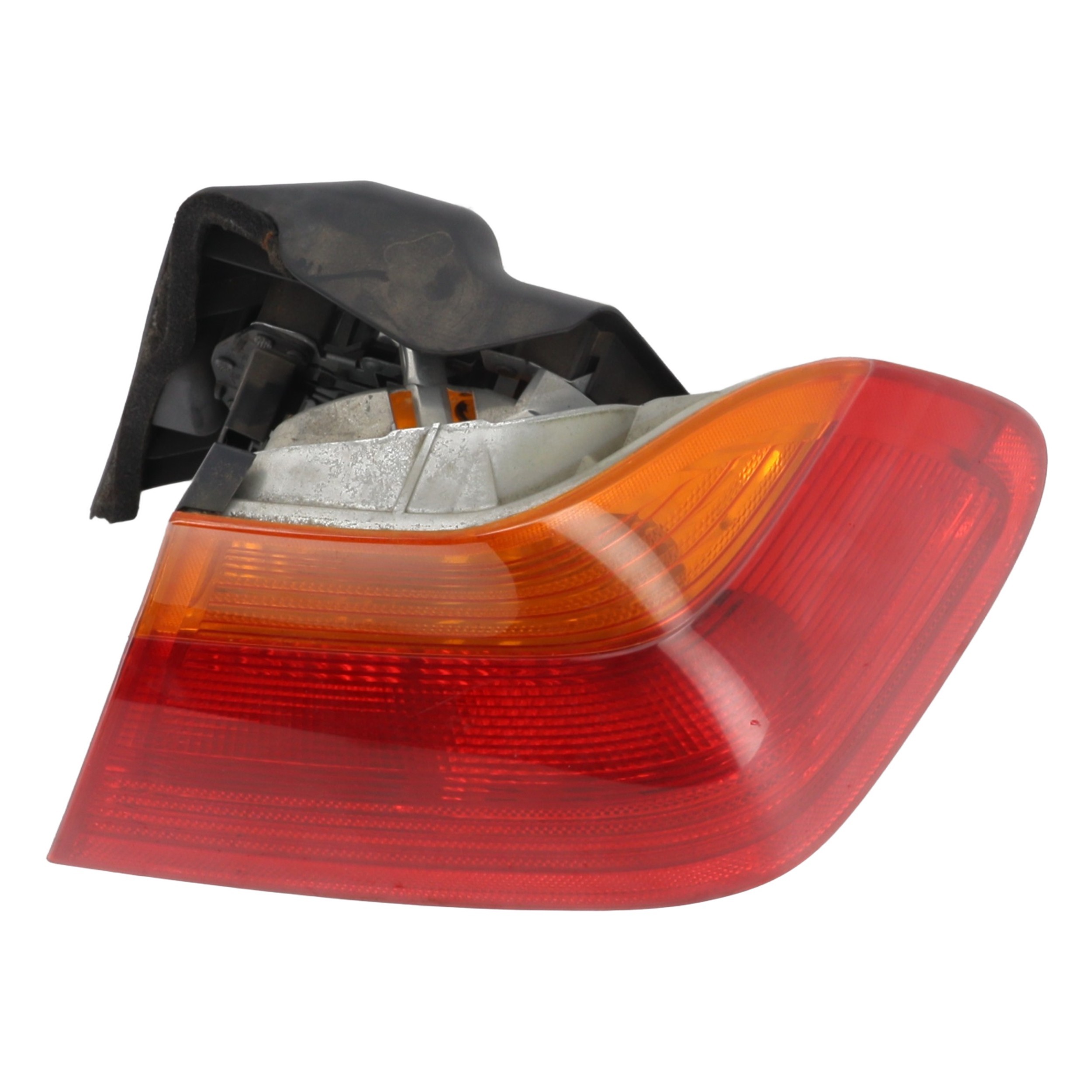 Feu arriere principal droit (feux) pour BMW SERIE 3 E46 PHASE 1 Feu arriere principal droit (feux) pour BMW SERIE 3 E46 PHASE 1