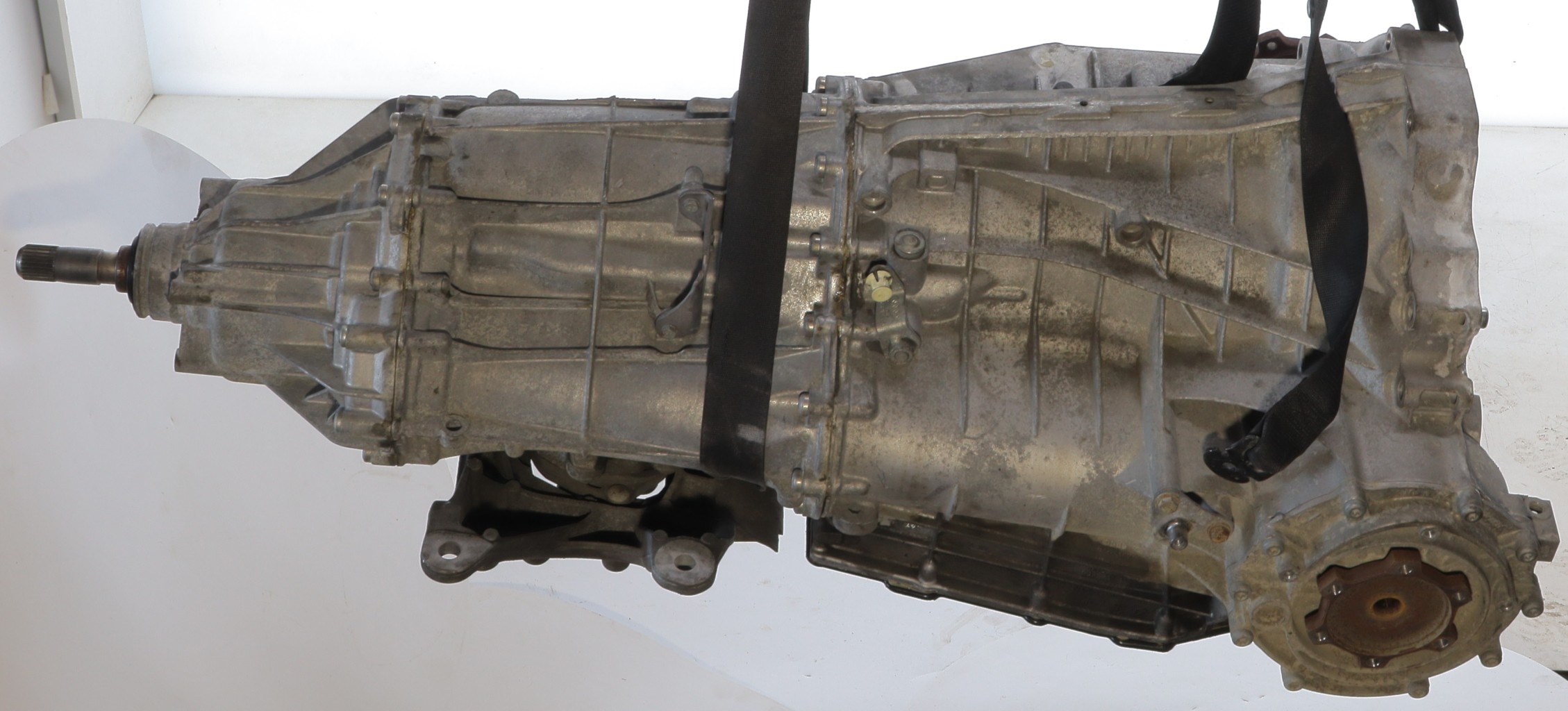 Boite de vitesses pour AUDI A5 1 COUPE RS5 PHASE 2 Boite de vitesses pour AUDI A5 1 COUPE RS5 PHASE 2