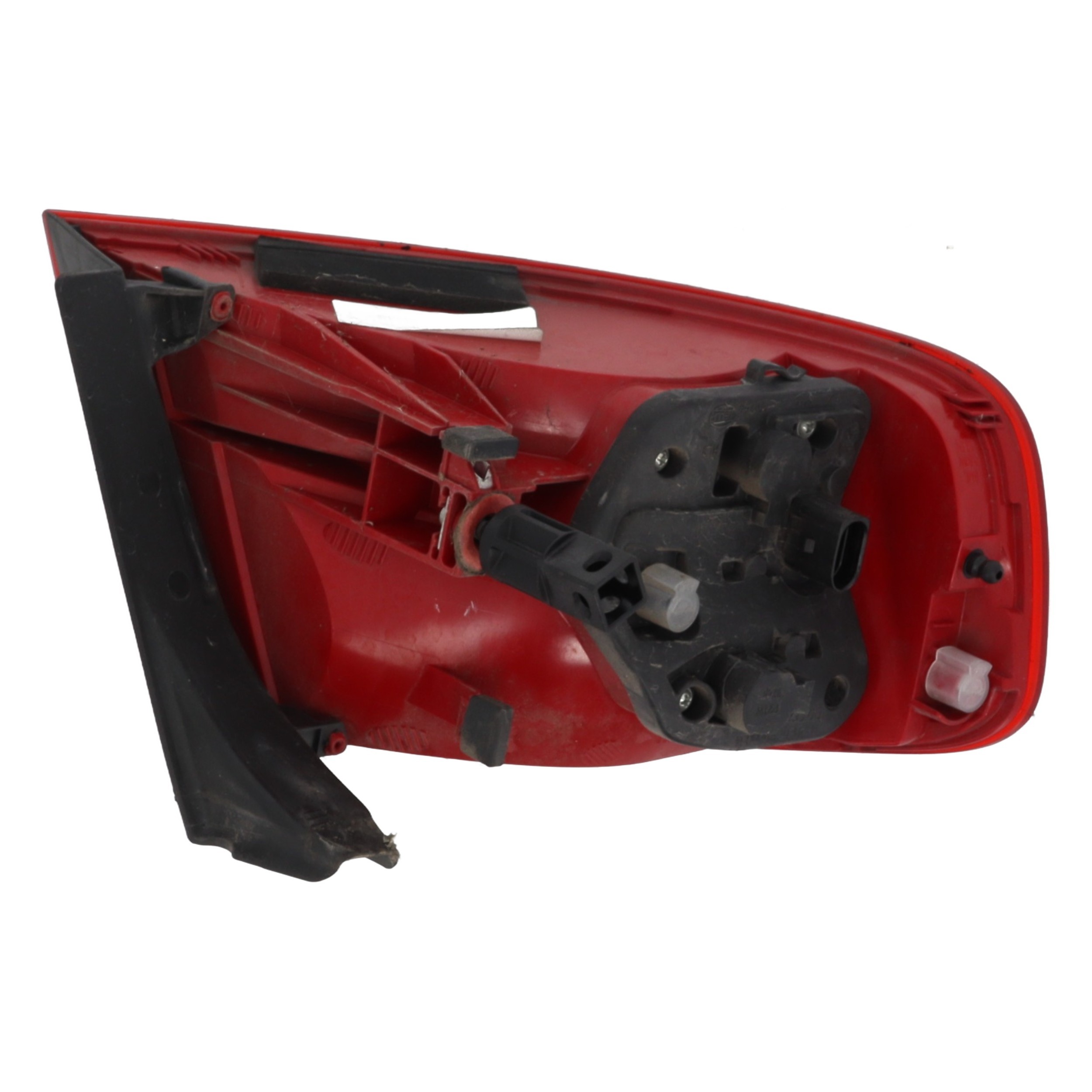 Feu arriere principal droit (feux) pour AUDI A4 3 PHASE 1 Feu arriere principal droit (feux) pour AUDI A4 3 PHASE 1