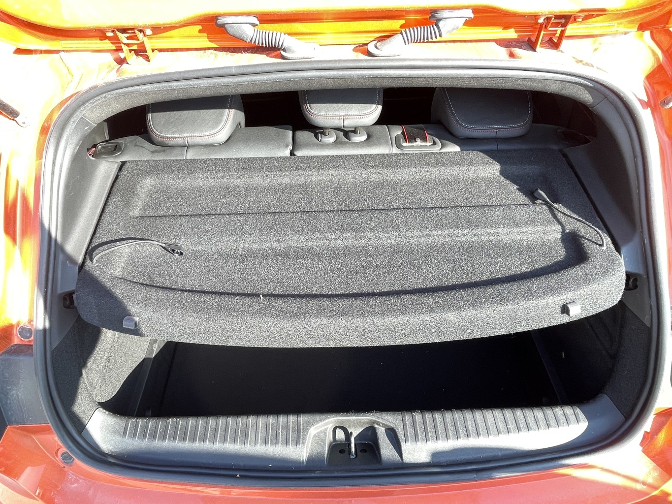 Plage arriere pour RENAULT CLIO 5 PHASE 1 Plage arriere pour RENAULT CLIO 5 PHASE 1