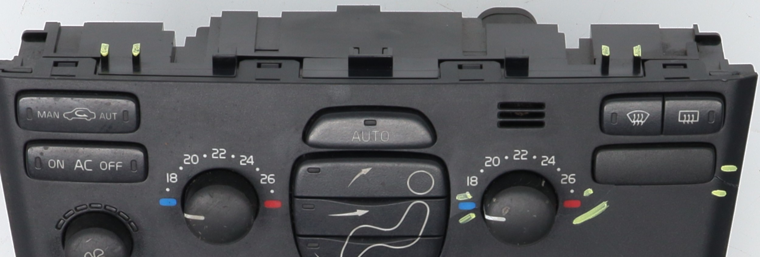 Commande chauffage pour VOLVO XC 90 1 PHASE 1 Commande chauffage pour VOLVO XC 90 1 PHASE 1