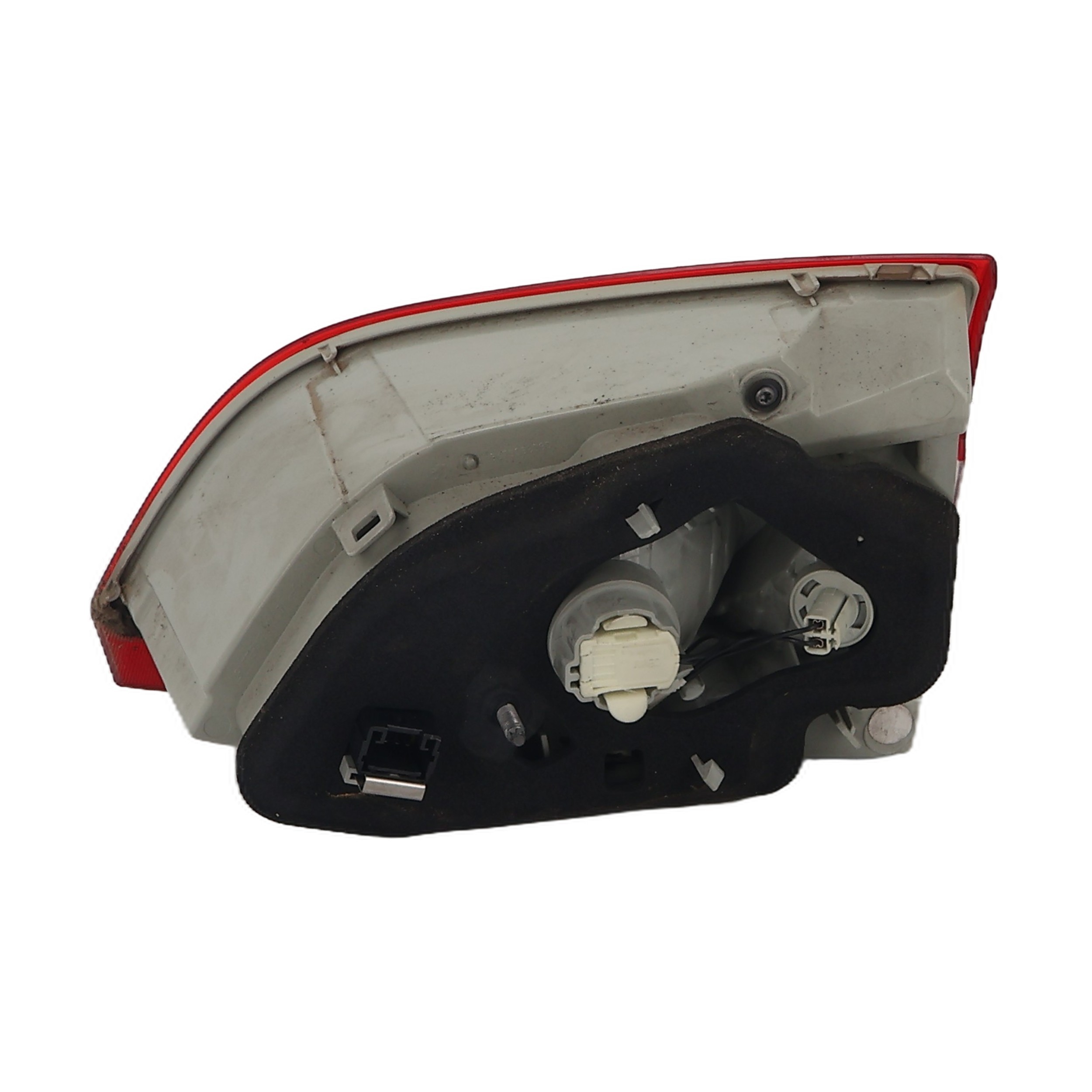 Feu arriere secondaire gauche (feux) pour PEUGEOT 308 2 SW PHASE 1 BREAK Feu arriere secondaire gauche (feux) pour PEUGEOT 308 2 SW PHASE 1 BREAK