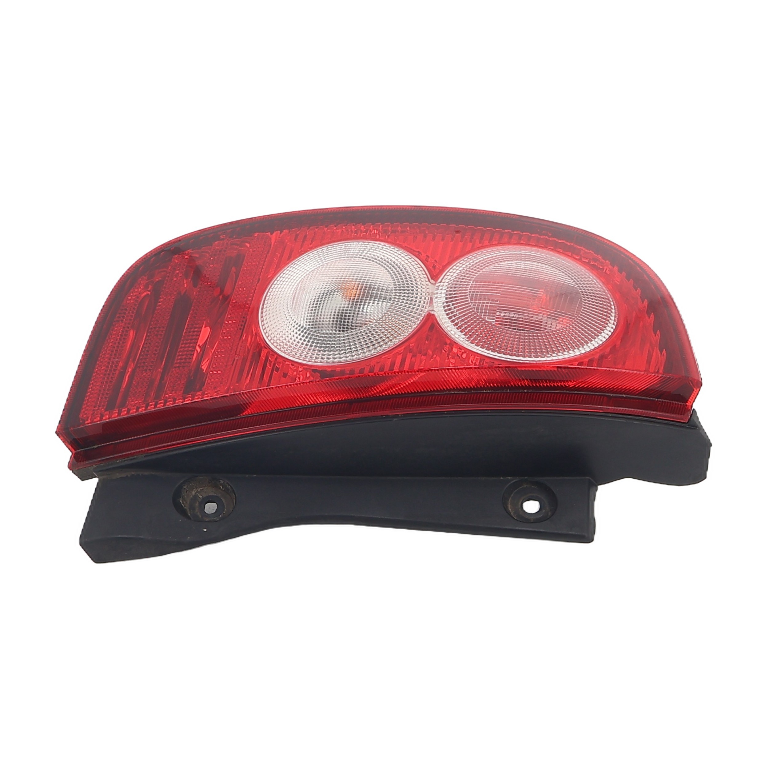 Feu arriere principal gauche (feux) pour NISSAN MICRA 3 PHASE 3 Feu arriere principal gauche (feux) pour NISSAN MICRA 3 PHASE 3