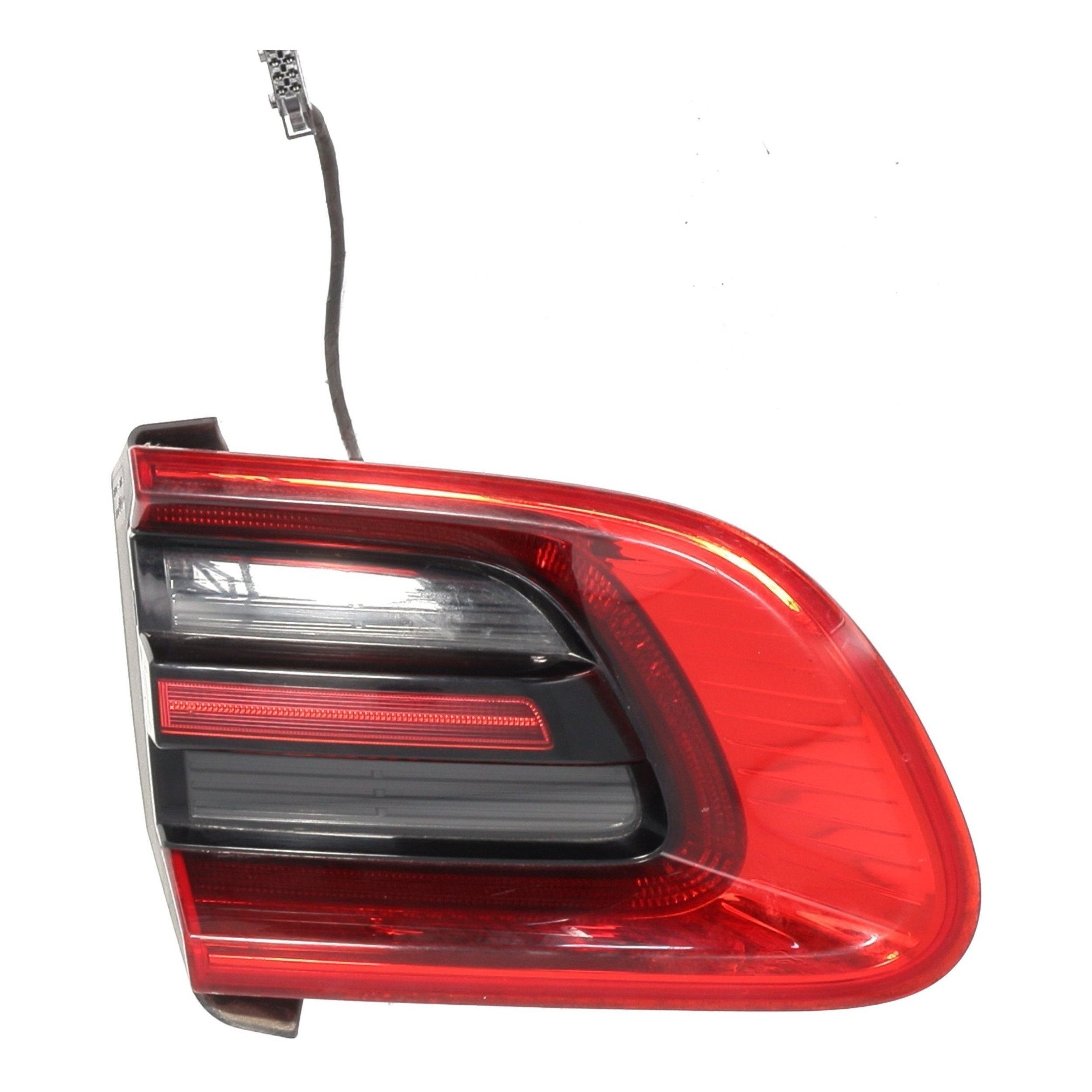 Feu arriere secondaire gauche (feux) pour PORSCHE MACAN PHASE 1 Feu arriere secondaire gauche (feux) pour PORSCHE MACAN PHASE 1
