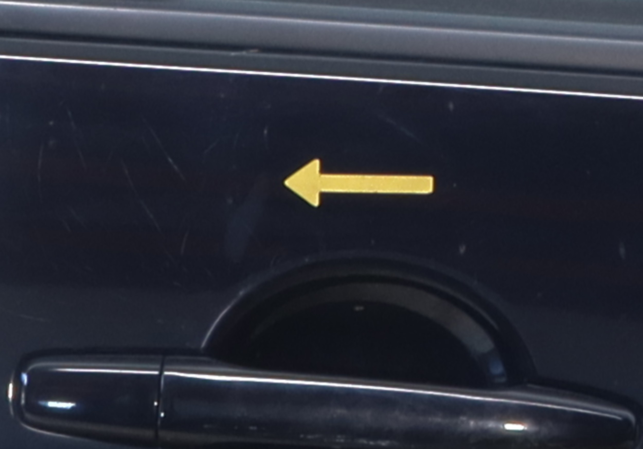 Porte avant droit pour PEUGEOT 4007 Porte avant droit pour PEUGEOT 4007
