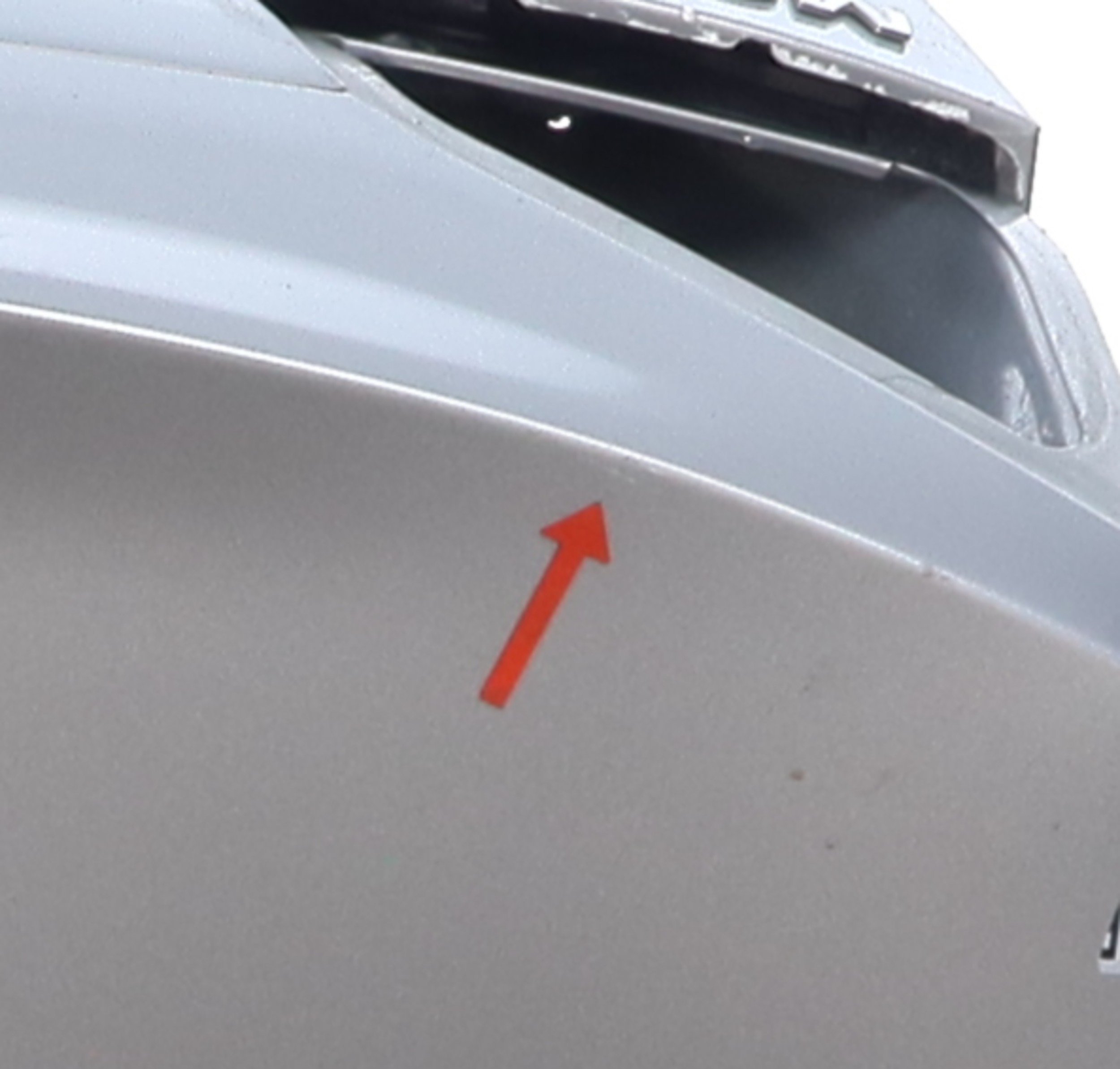 Malle/Hayon arriere pour FORD MONDEO 3 PHASE 1 Malle/Hayon arriere pour FORD MONDEO 3 PHASE 1