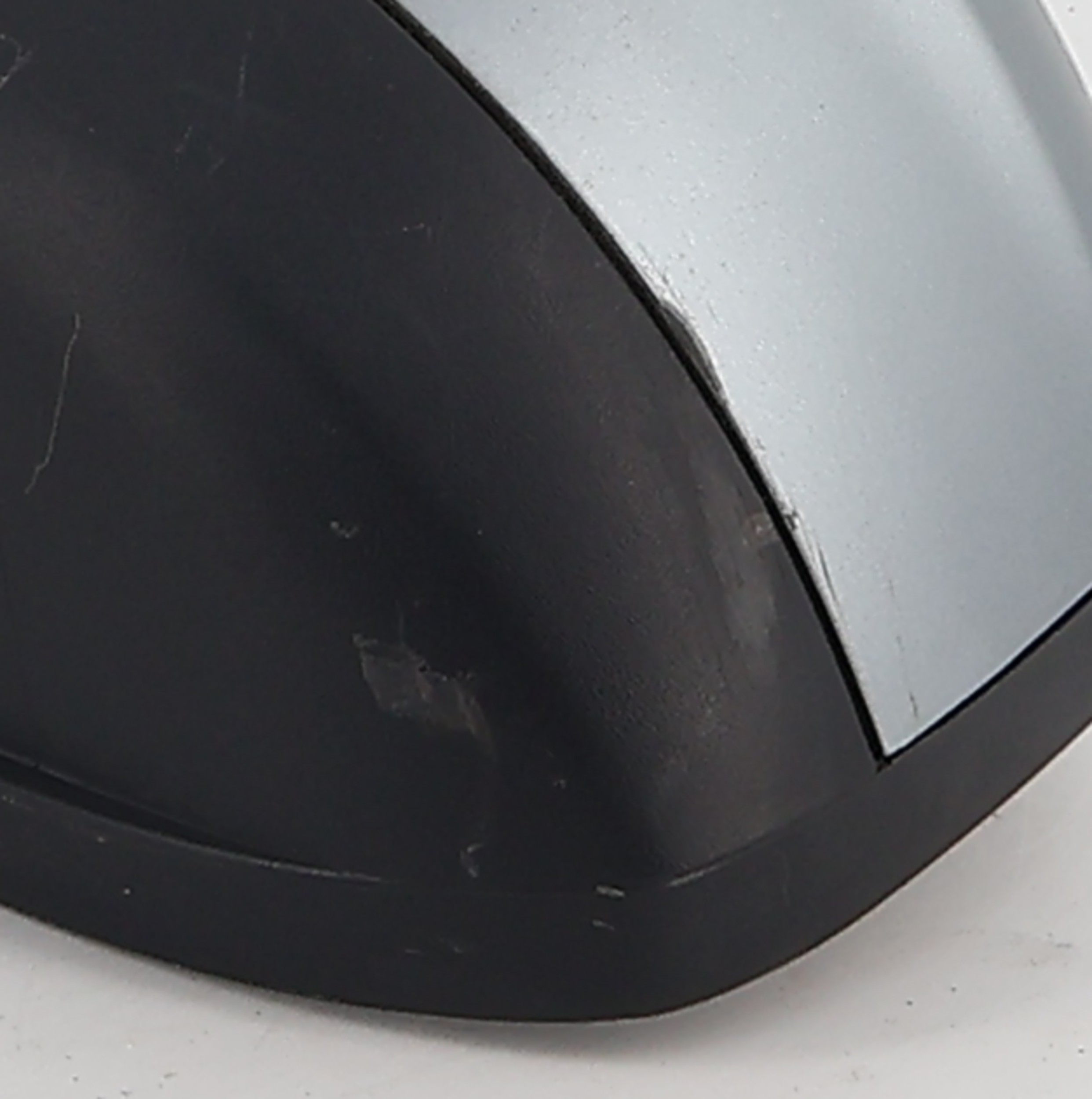 Retroviseur gauche pour FORD MONDEO 3 PHASE 1 Retroviseur gauche pour FORD MONDEO 3 PHASE 1