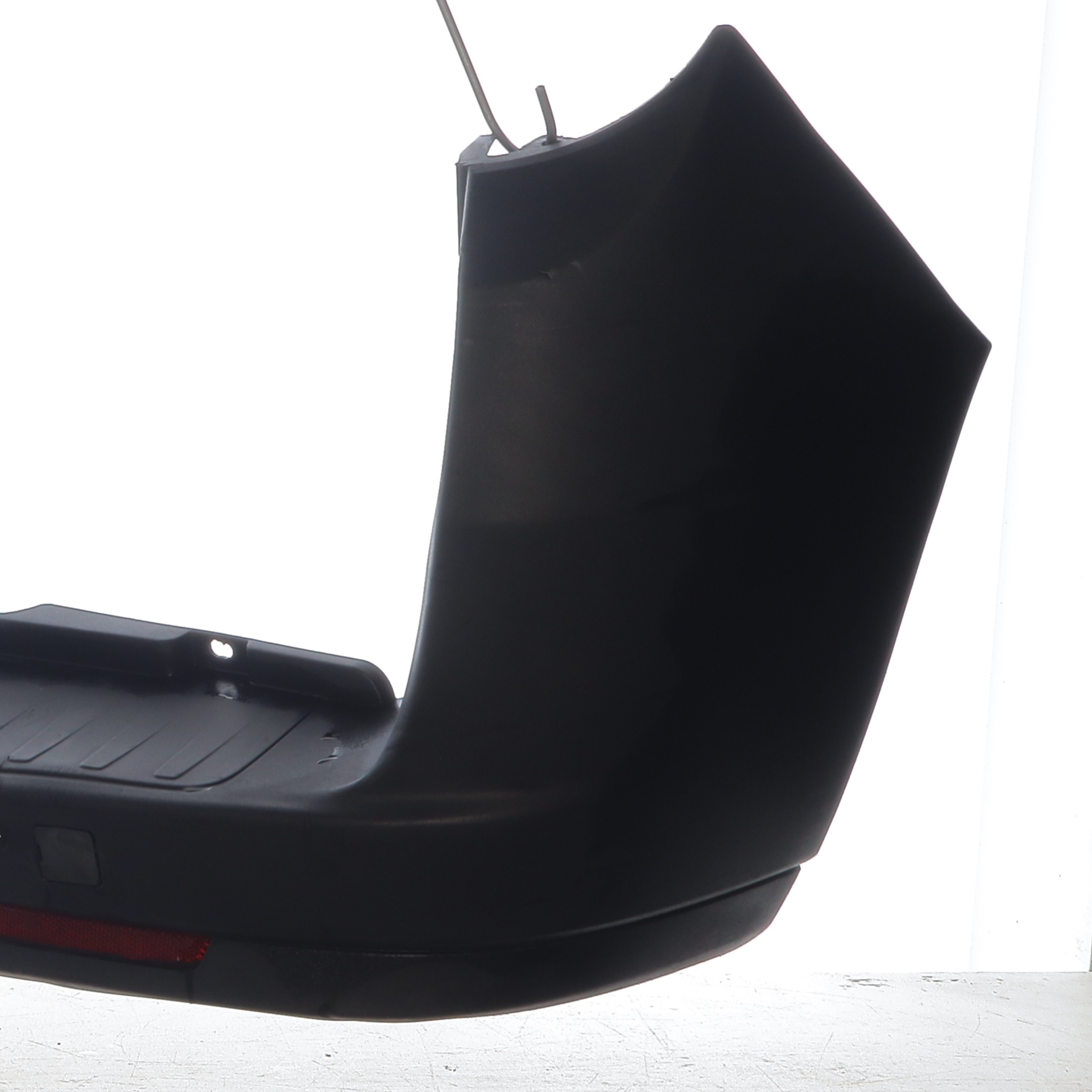 Pare choc arriere pour FIAT DOBLO 2 PHASE 1 Pare choc arriere pour FIAT DOBLO 2 PHASE 1
