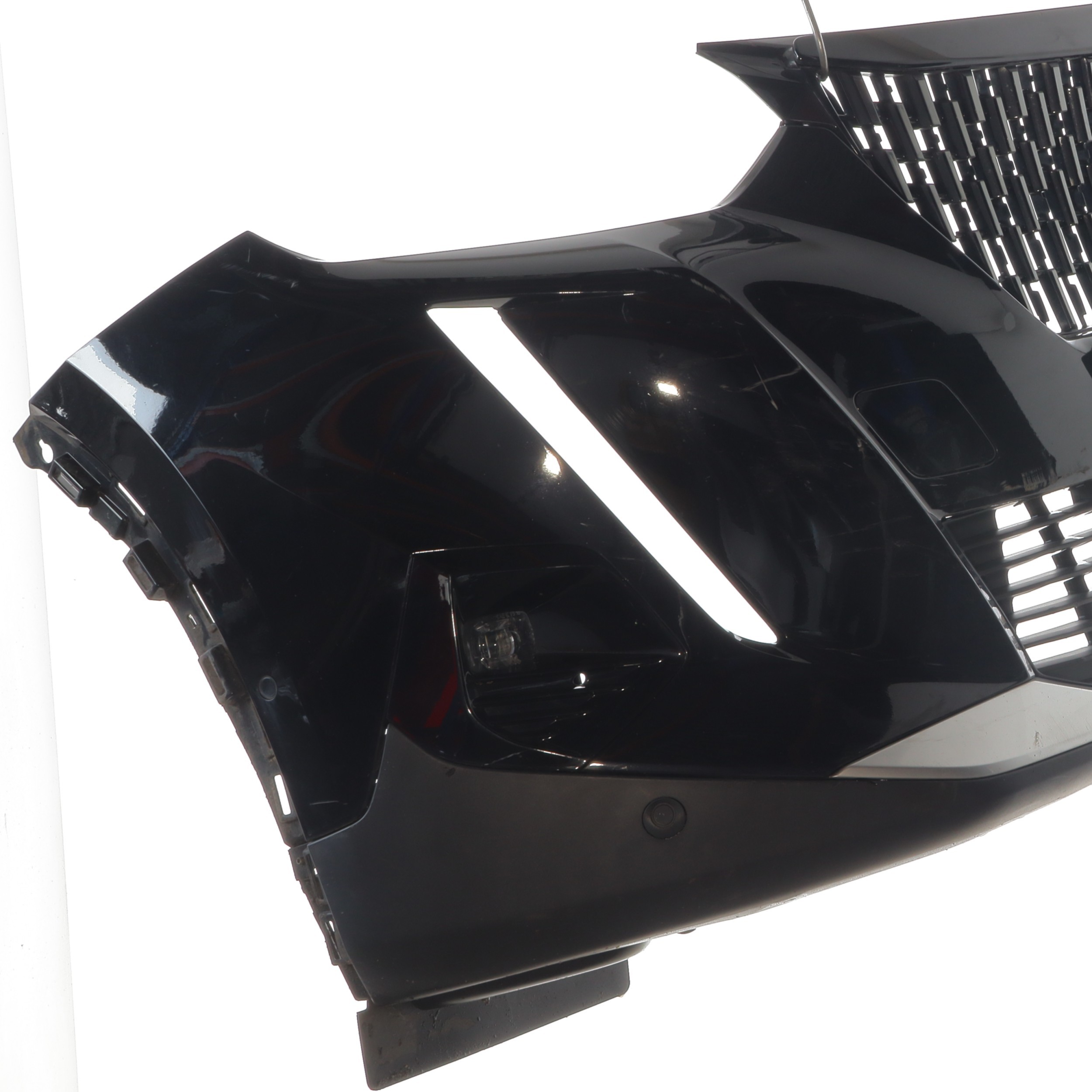 Pare choc avant pour PEUGEOT 2008 2 Pare choc avant pour PEUGEOT 2008 2
