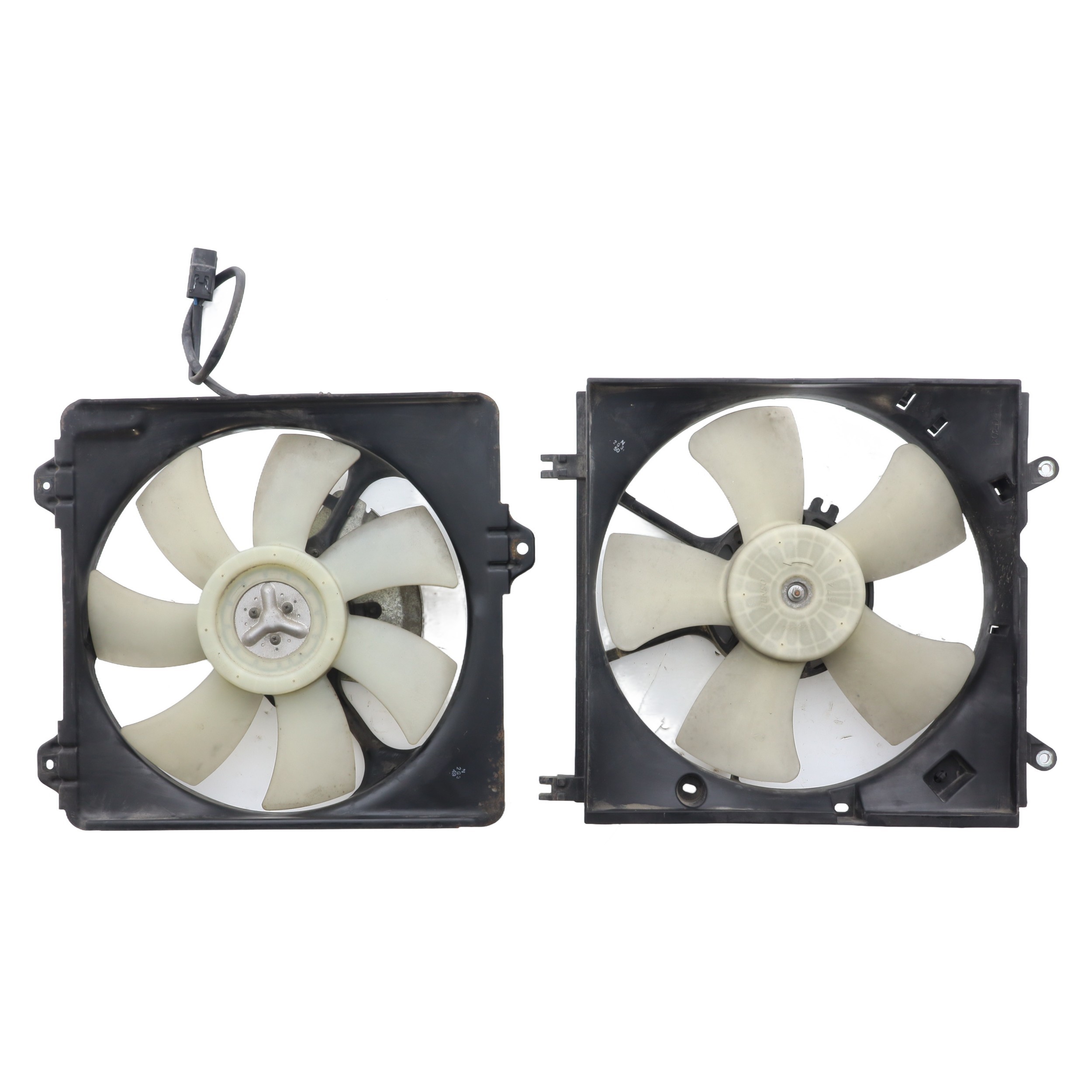 Moto ventilateur radiateur pour TOYOTA RAV4 2 PHASE 2 Moto ventilateur radiateur pour TOYOTA RAV4 2 PHASE 2