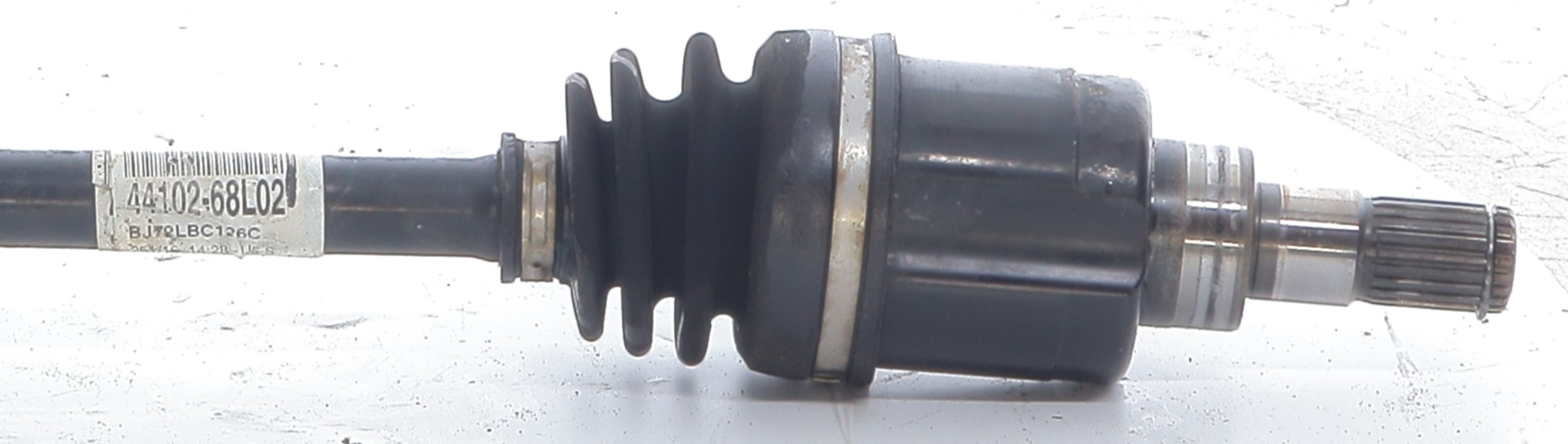 Cardan gauche (transmission) pour SUZUKI SWIFT 4 Cardan gauche (transmission) pour SUZUKI SWIFT 4