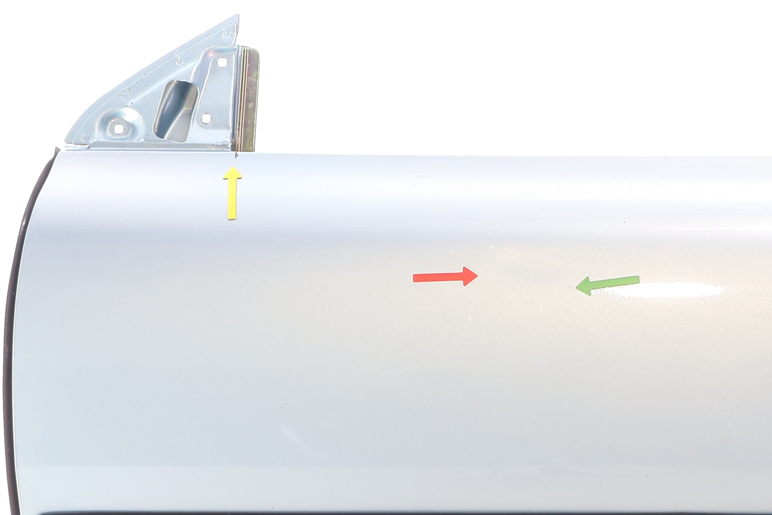 Porte avant gauche pour PEUGEOT 406 COUPE Porte avant gauche pour PEUGEOT 406 COUPE