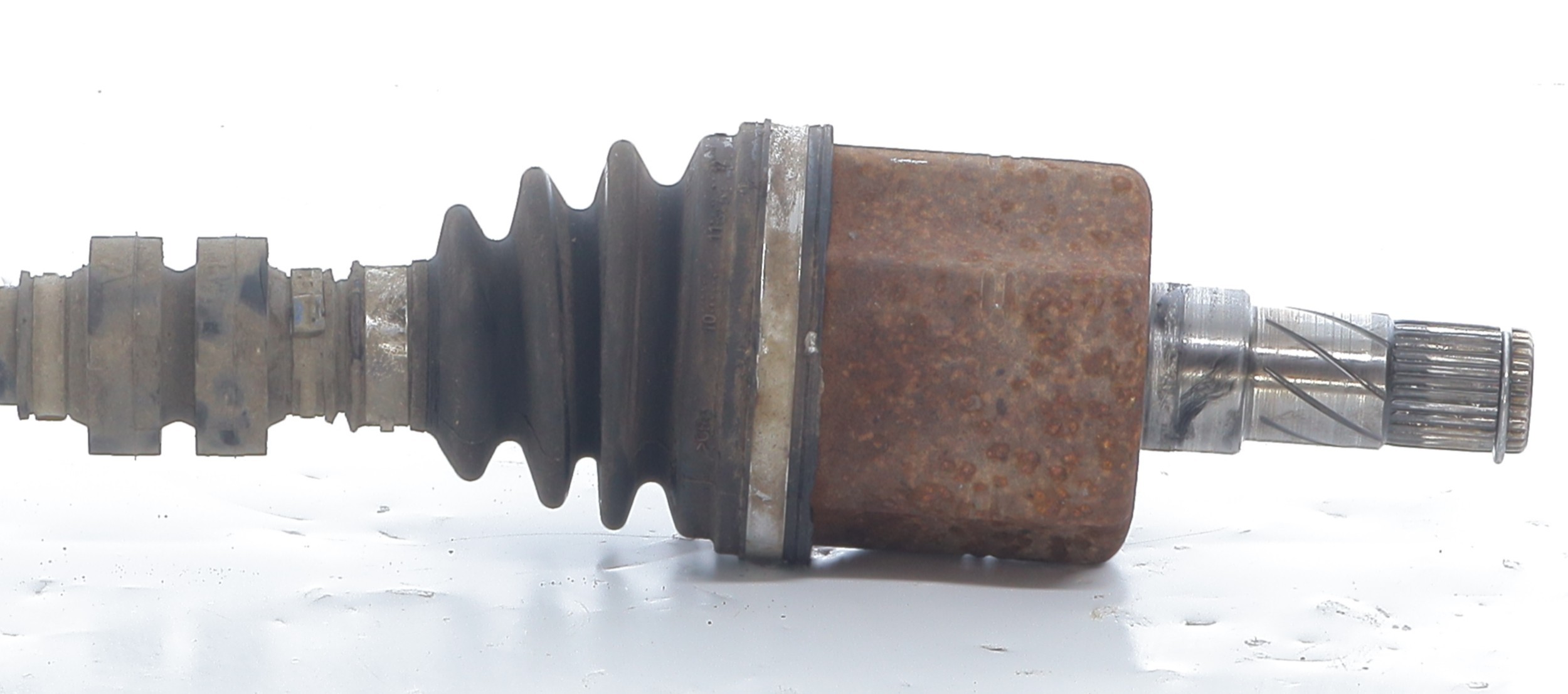 Cardan gauche (transmission) pour NISSAN QASHQAI 1 PHASE 2 Cardan gauche (transmission) pour NISSAN QASHQAI 1 PHASE 2