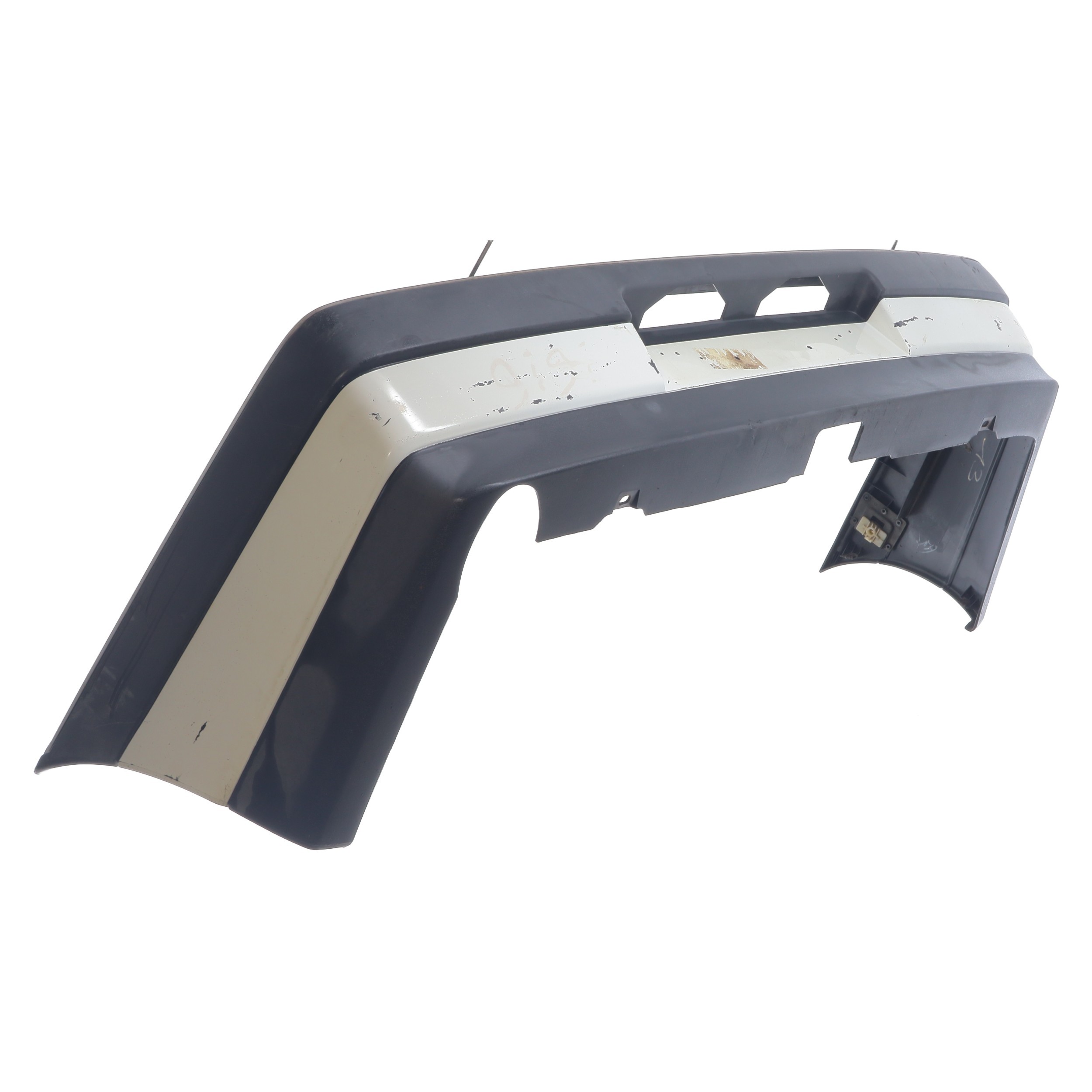 Pare choc arriere pour PEUGEOT 405 PHASE 1 Pare choc arriere pour PEUGEOT 405 PHASE 1