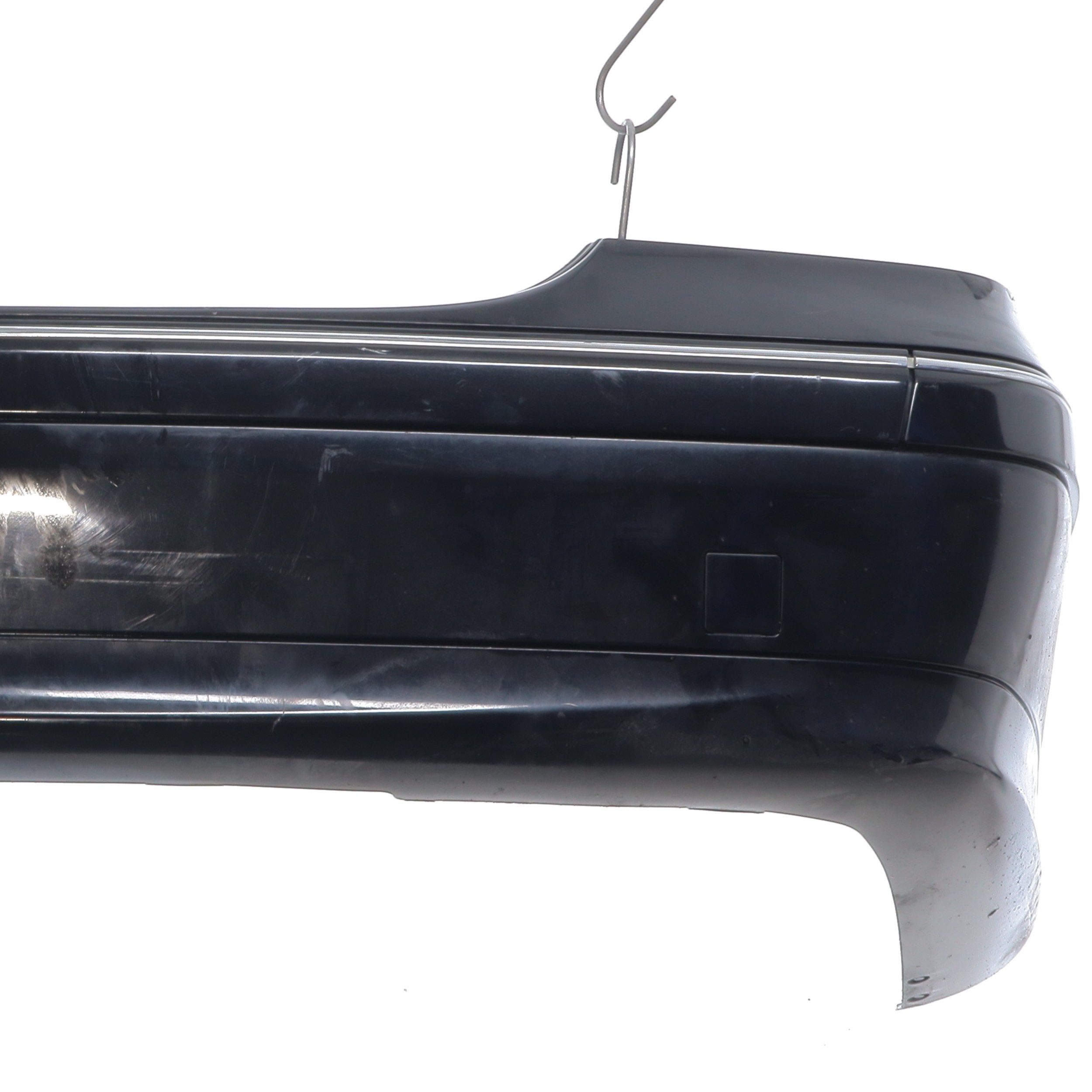 Pare choc arriere pour MERCEDES CLASSE C (203) Pare choc arriere pour MERCEDES CLASSE C (203)