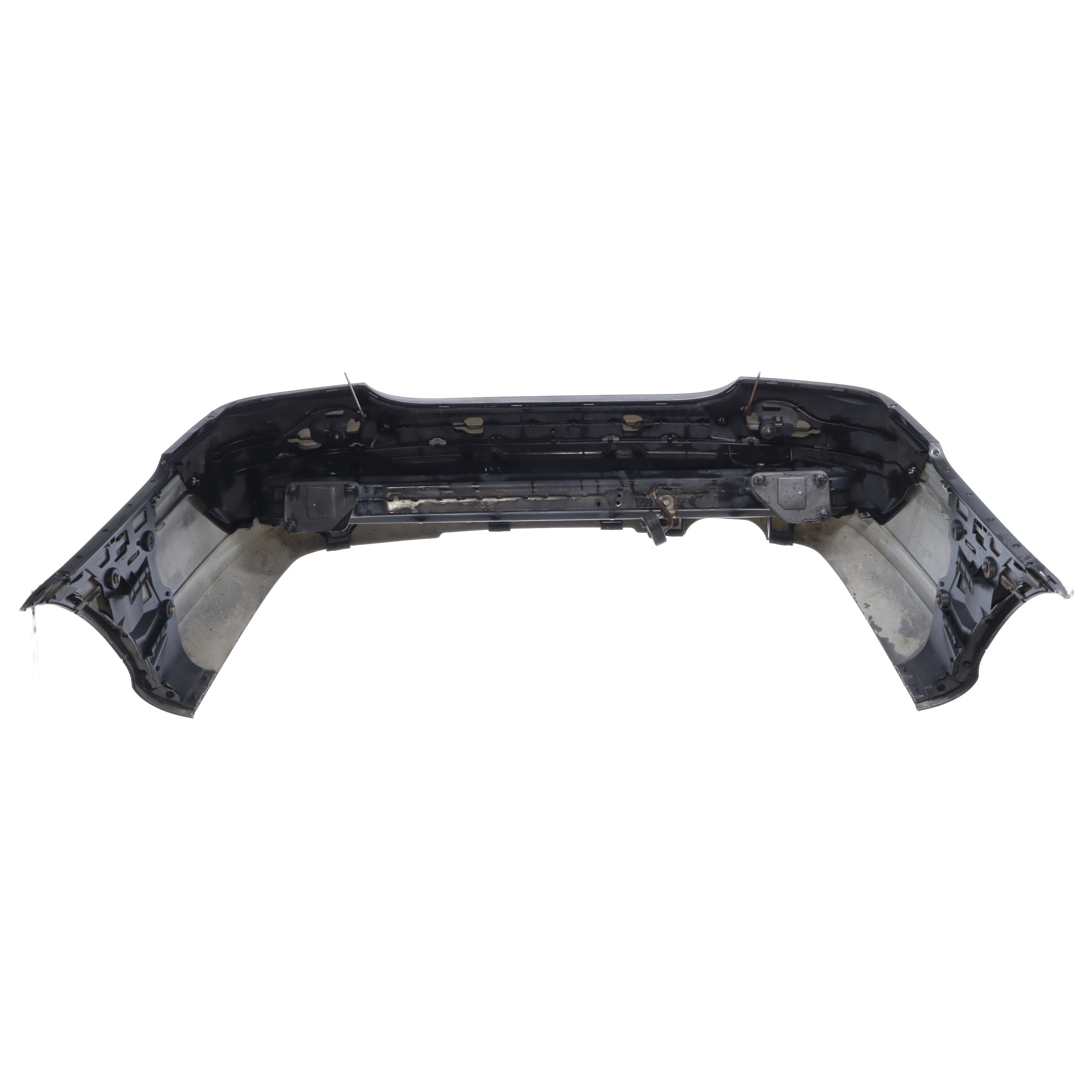 Pare choc arriere pour MERCEDES CLASSE C (203) Pare choc arriere pour MERCEDES CLASSE C (203)