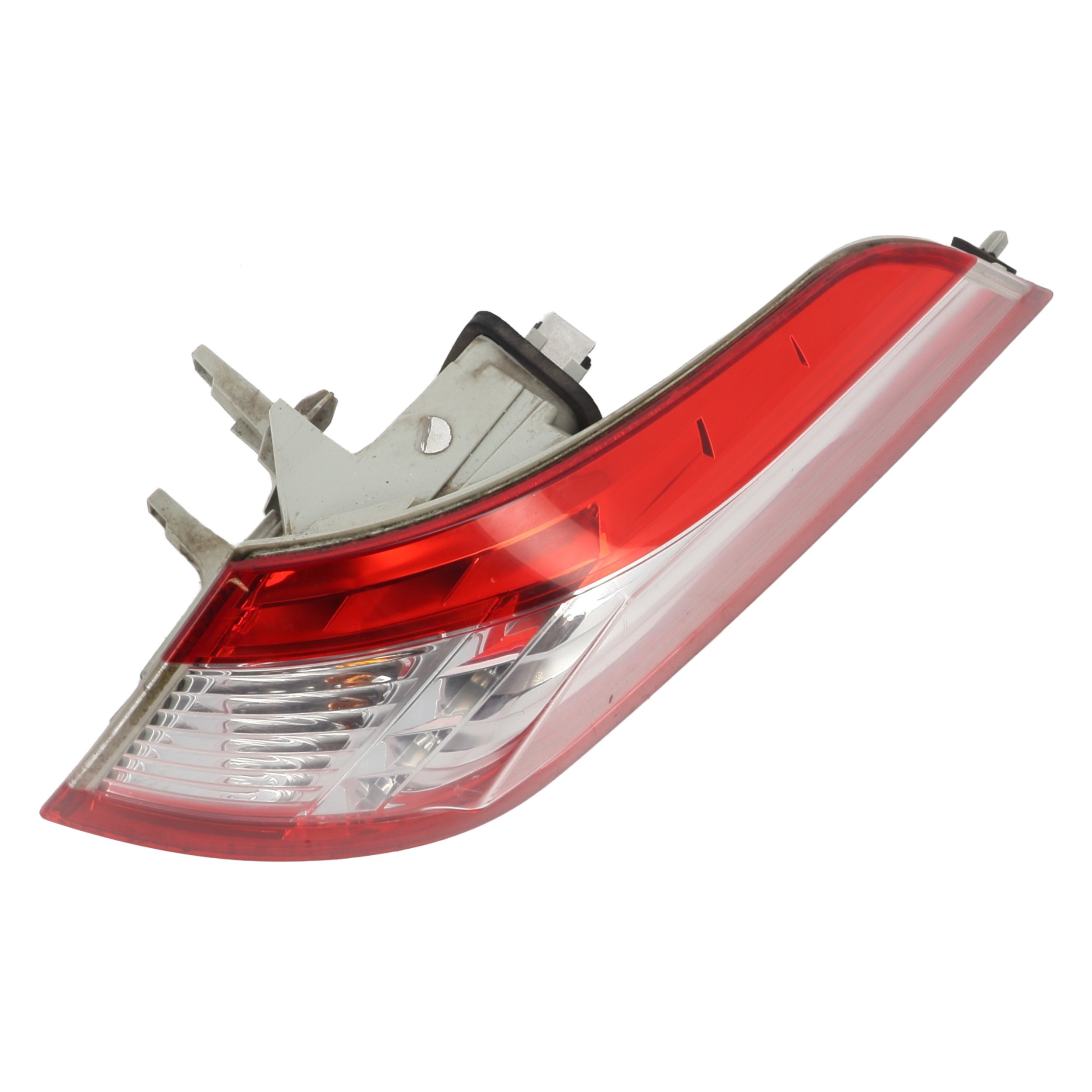 Feu arriere principal droit (feux) pour PEUGEOT 508 SW Feu arriere principal droit (feux) pour PEUGEOT 508 SW