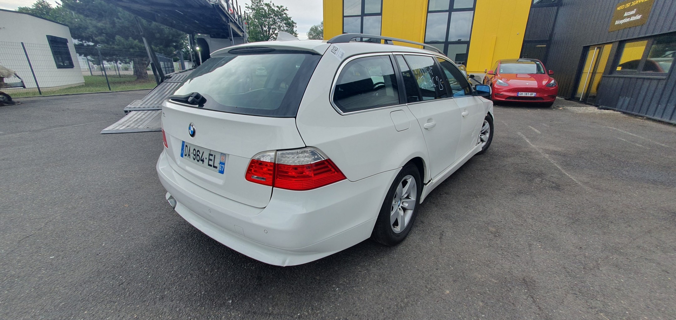 Malle/Hayon arriere pour BMW SERIE 5 E61 TOURING PHASE 2 BREAK Malle/Hayon arriere pour BMW SERIE 5 E61 TOURING PHASE 2 BREAK