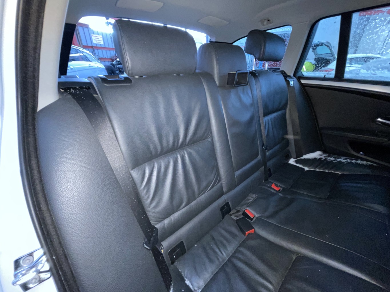 Banquette arriere (KIT DERIV VP) pour BMW SERIE 5 E61 TOURING PHASE 2 BREAK Banquette arriere (KIT DERIV VP) pour BMW SERIE 5 E61 TOURING PHASE 2 BREAK