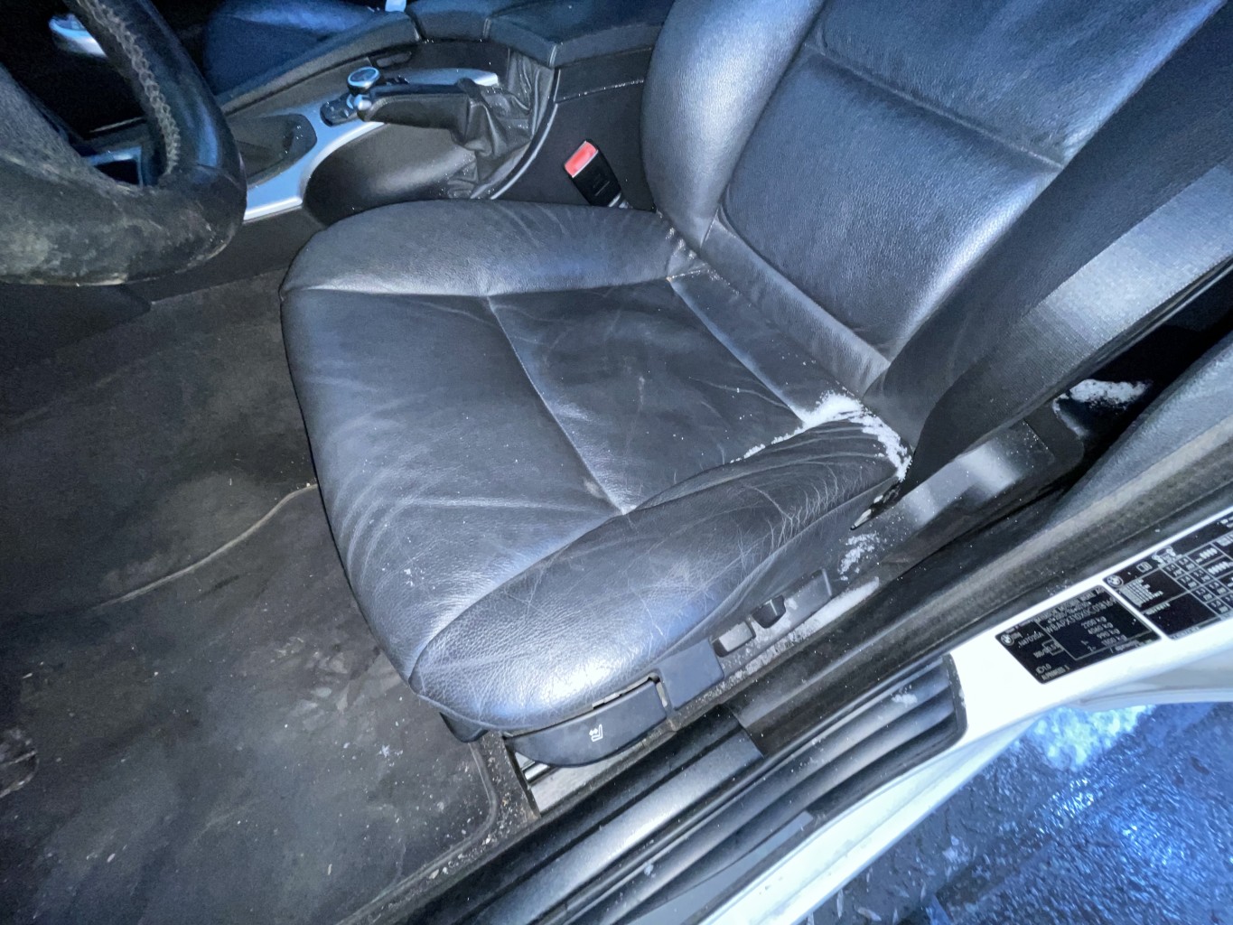Siege avant gauche pour BMW SERIE 5 E61 TOURING PHASE 2 BREAK Siege avant gauche pour BMW SERIE 5 E61 TOURING PHASE 2 BREAK