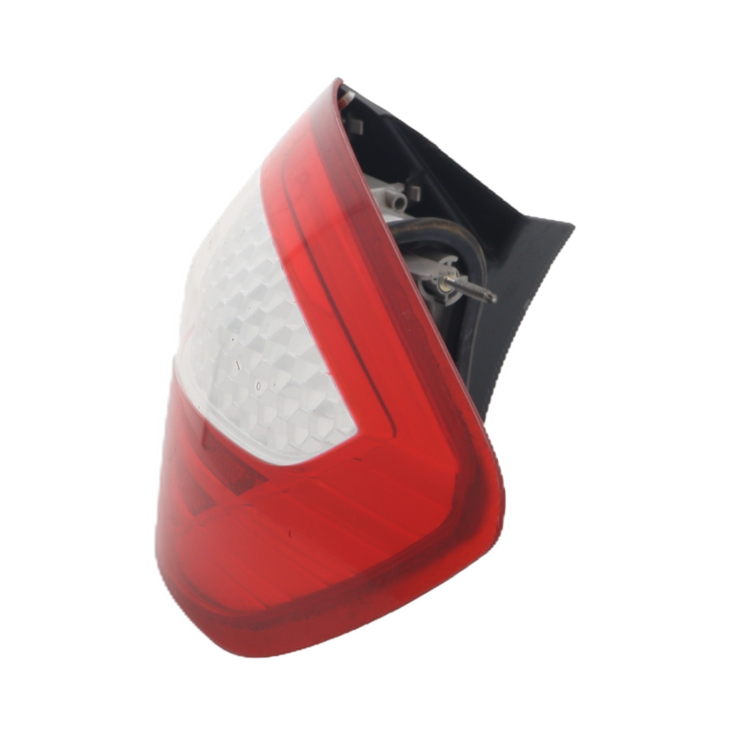 Feu arriere principal droit (feux) pour FORD MONDEO 3 PHASE 1 BREAK Feu arriere principal droit (feux) pour FORD MONDEO 3 PHASE 1 BREAK