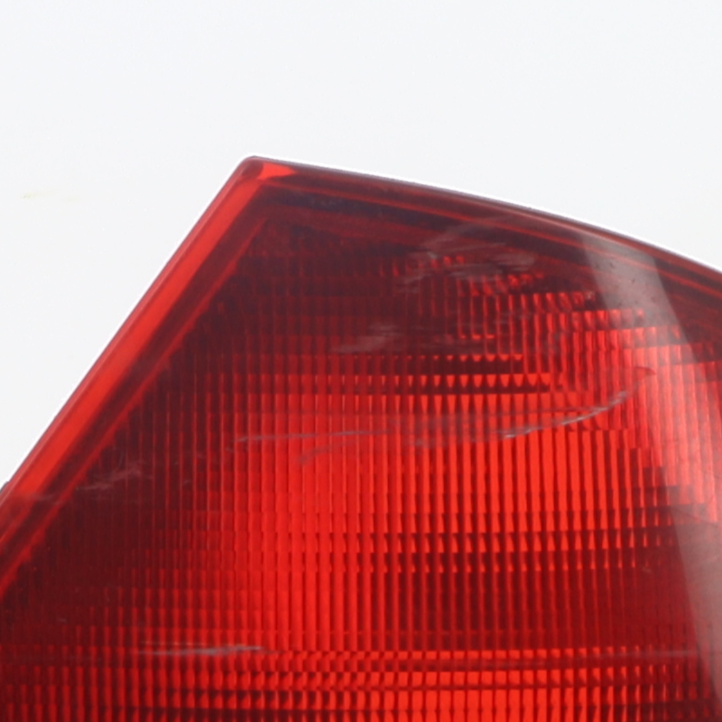 Feu arriere principal droit (feux) pour MERCEDES CLASSE C 203 PHASE 1 Feu arriere principal droit (feux) pour MERCEDES CLASSE C 203 PHASE 1