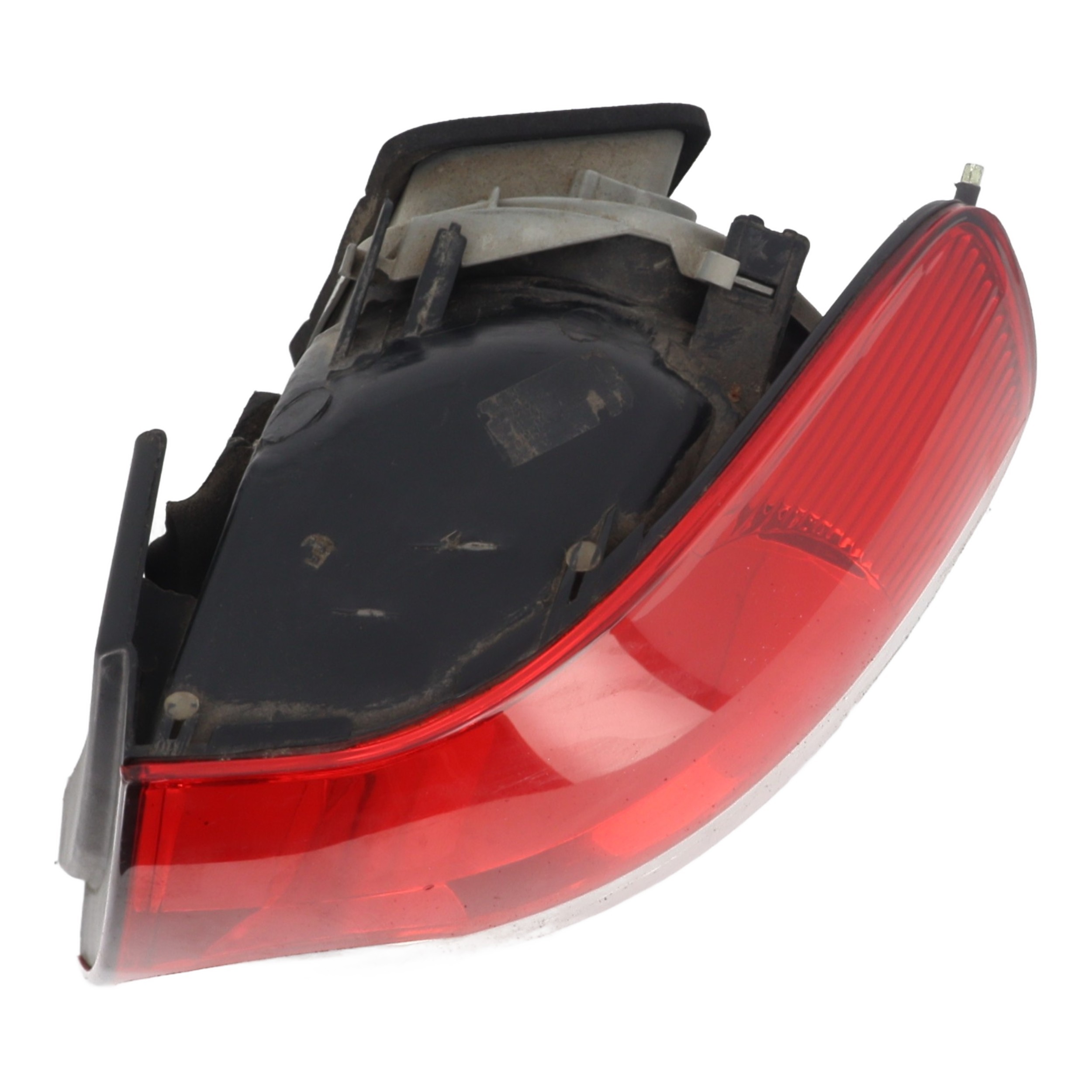 Feu arriere principal droit (feux) pour VOLKSWAGEN FOX Feu arriere principal droit (feux) pour VOLKSWAGEN FOX