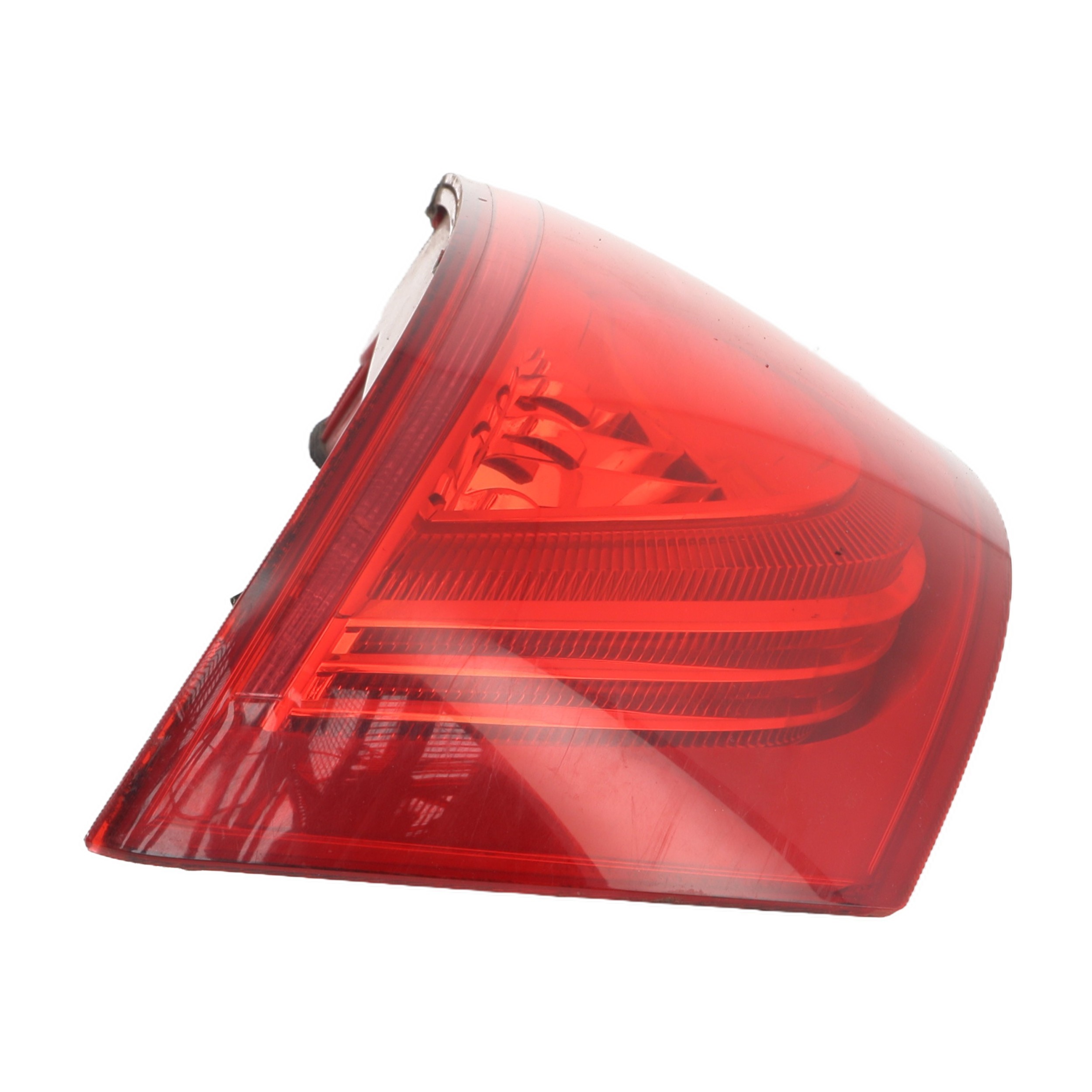 Feu arriere secondaire gauche (feux) pour AUDI Q7 1 PHASE 1 Feu arriere secondaire gauche (feux) pour AUDI Q7 1 PHASE 1