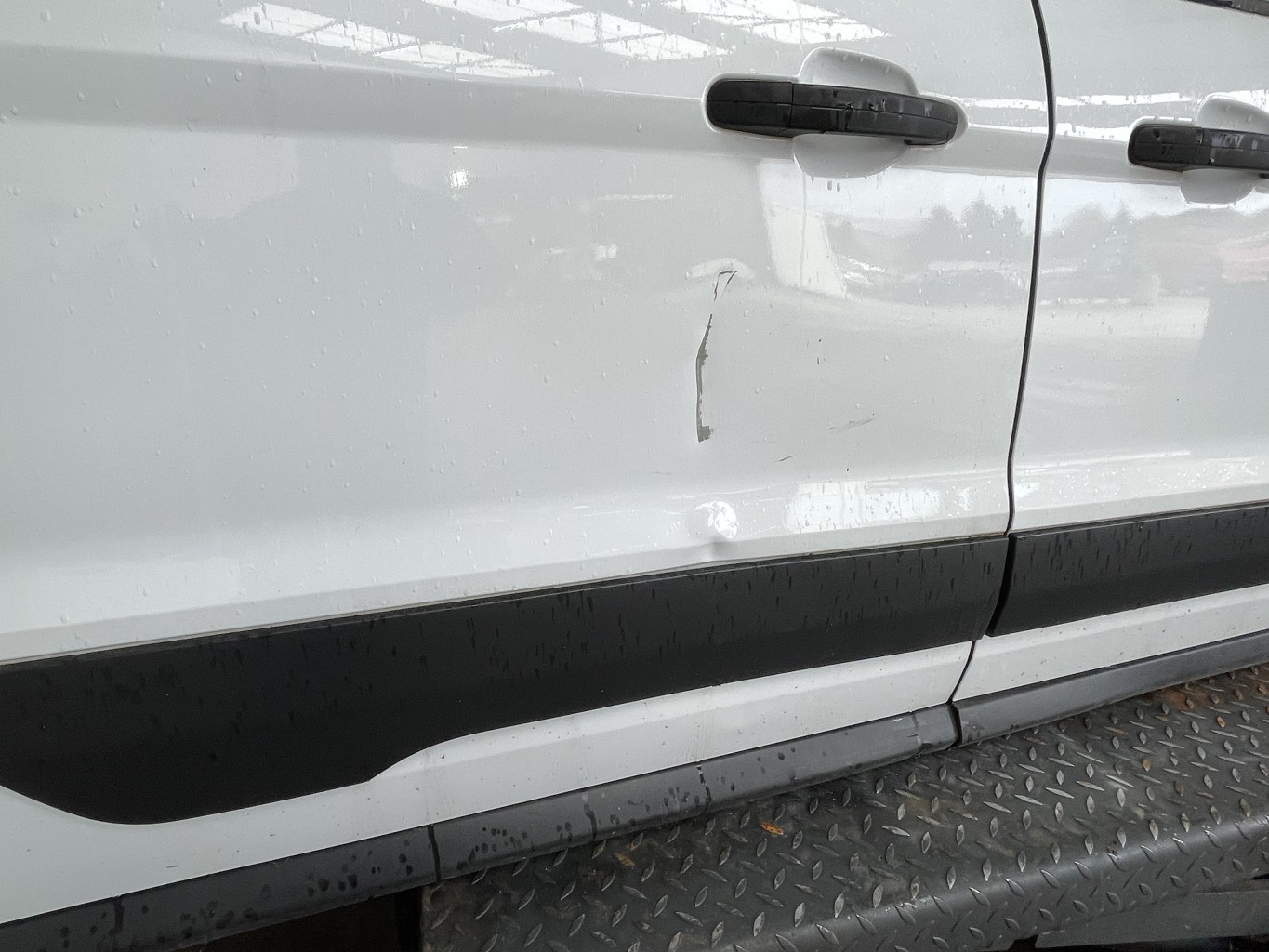 Porte laterale droit pour FORD TRANSIT CONNECT 2 LONG PHASE 2 Porte laterale droit pour FORD TRANSIT CONNECT 2 LONG PHASE 2