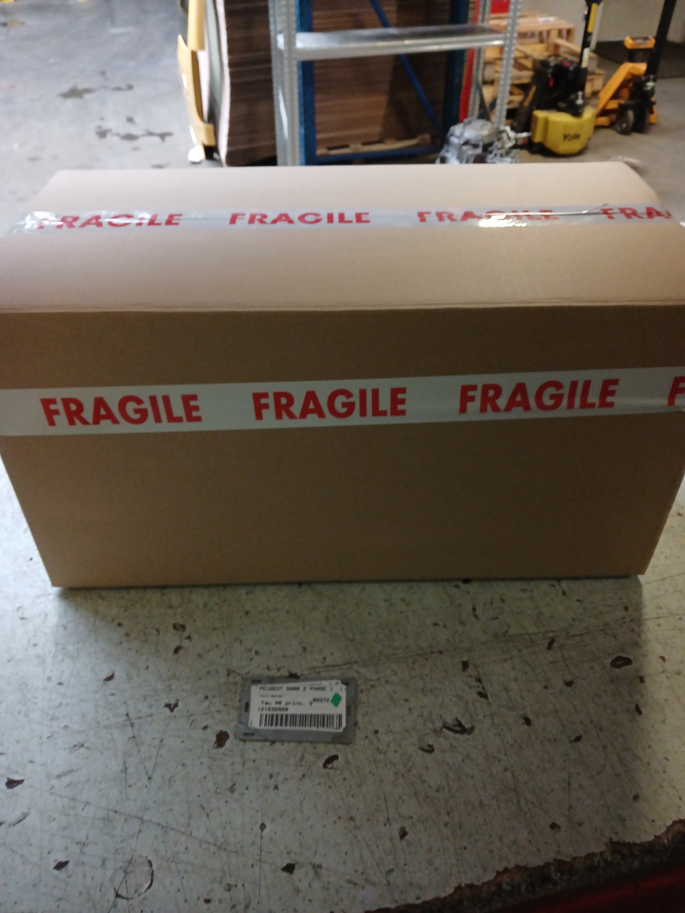 Feu arriere principal gauche (feux) pour PEUGEOT 5008 2 PHASE 1 Feu arriere principal gauche (feux) pour PEUGEOT 5008 2 PHASE 1