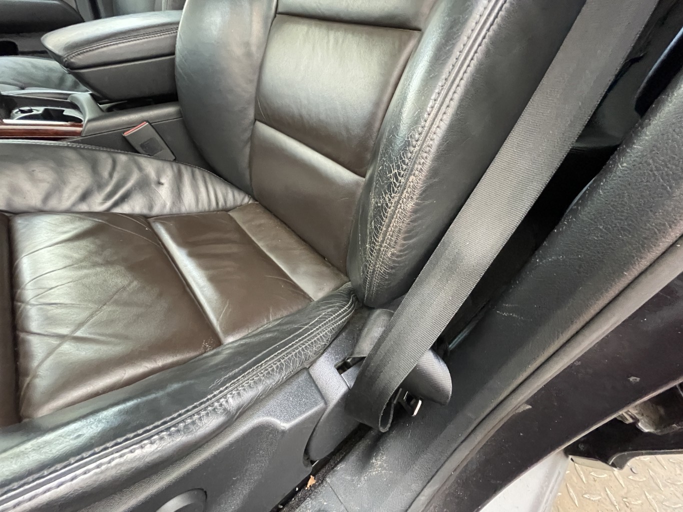 Siege avant gauche pour AUDI A6 3 ALLROAD PHASE 1 BREAK Siege avant gauche pour AUDI A6 3 ALLROAD PHASE 1 BREAK