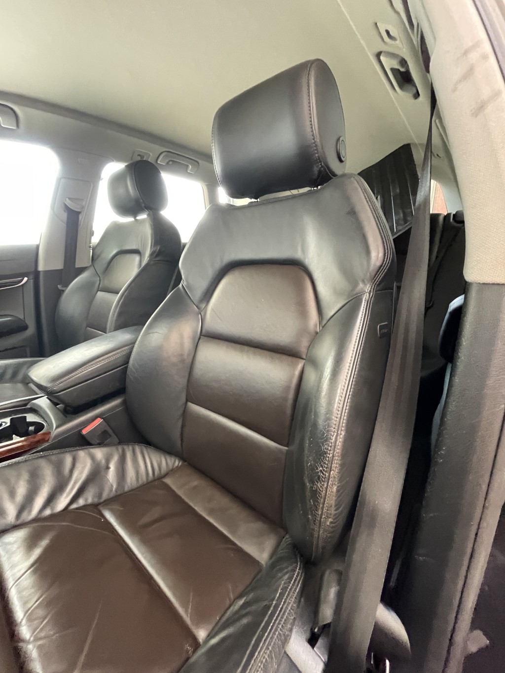 Siege avant gauche pour AUDI A6 3 ALLROAD PHASE 1 BREAK Siege avant gauche pour AUDI A6 3 ALLROAD PHASE 1 BREAK