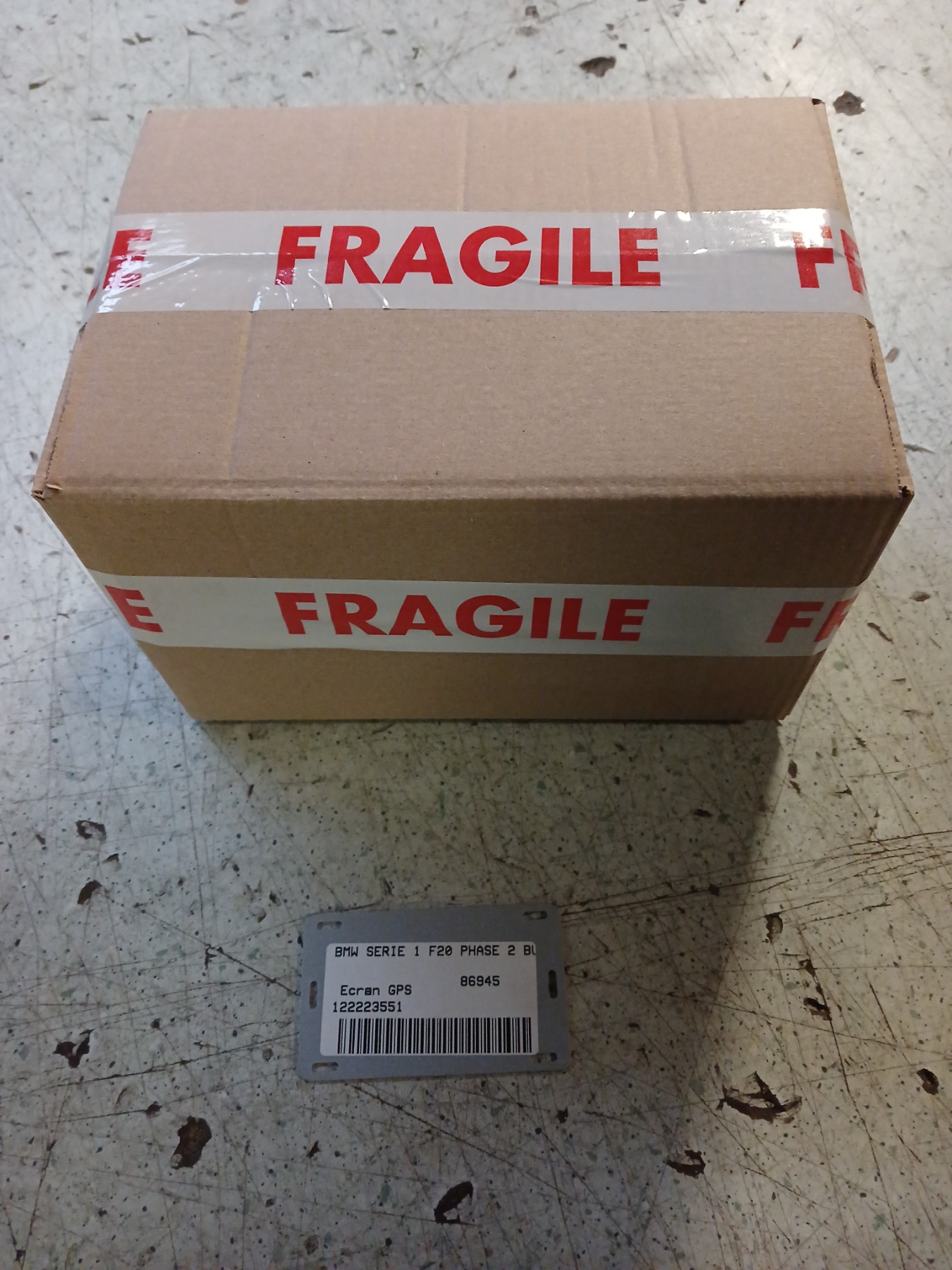 Ecran GPS pour BMW SERIE 1 F20 PHASE 2 Ecran GPS pour BMW SERIE 1 F20 PHASE 2