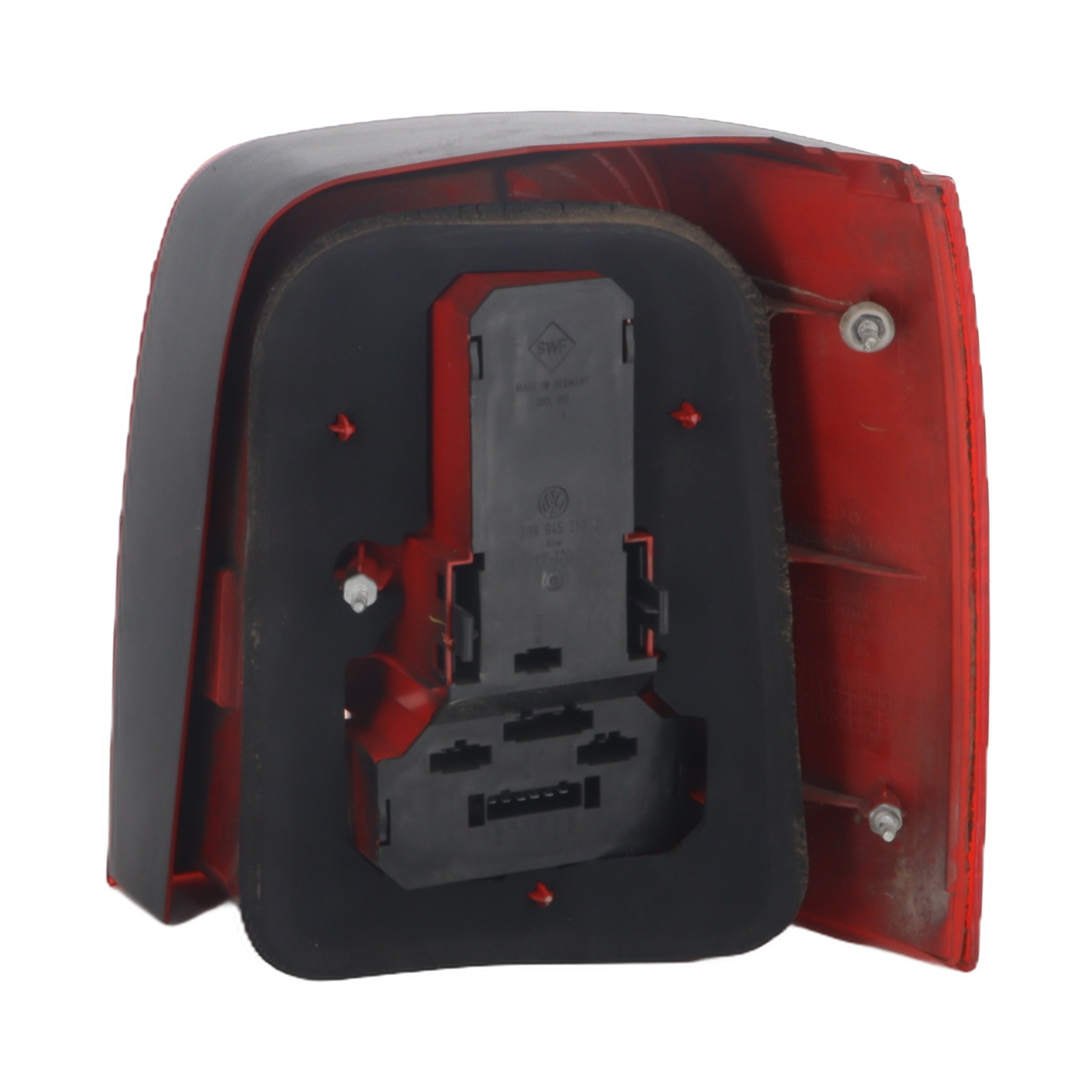 Feu arriere principal gauche (feux) pour VOLKSWAGEN PASSAT 4 PHASE 1 BREAK Feu arriere principal gauche (feux) pour VOLKSWAGEN PASSAT 4 PHASE 1 BREAK