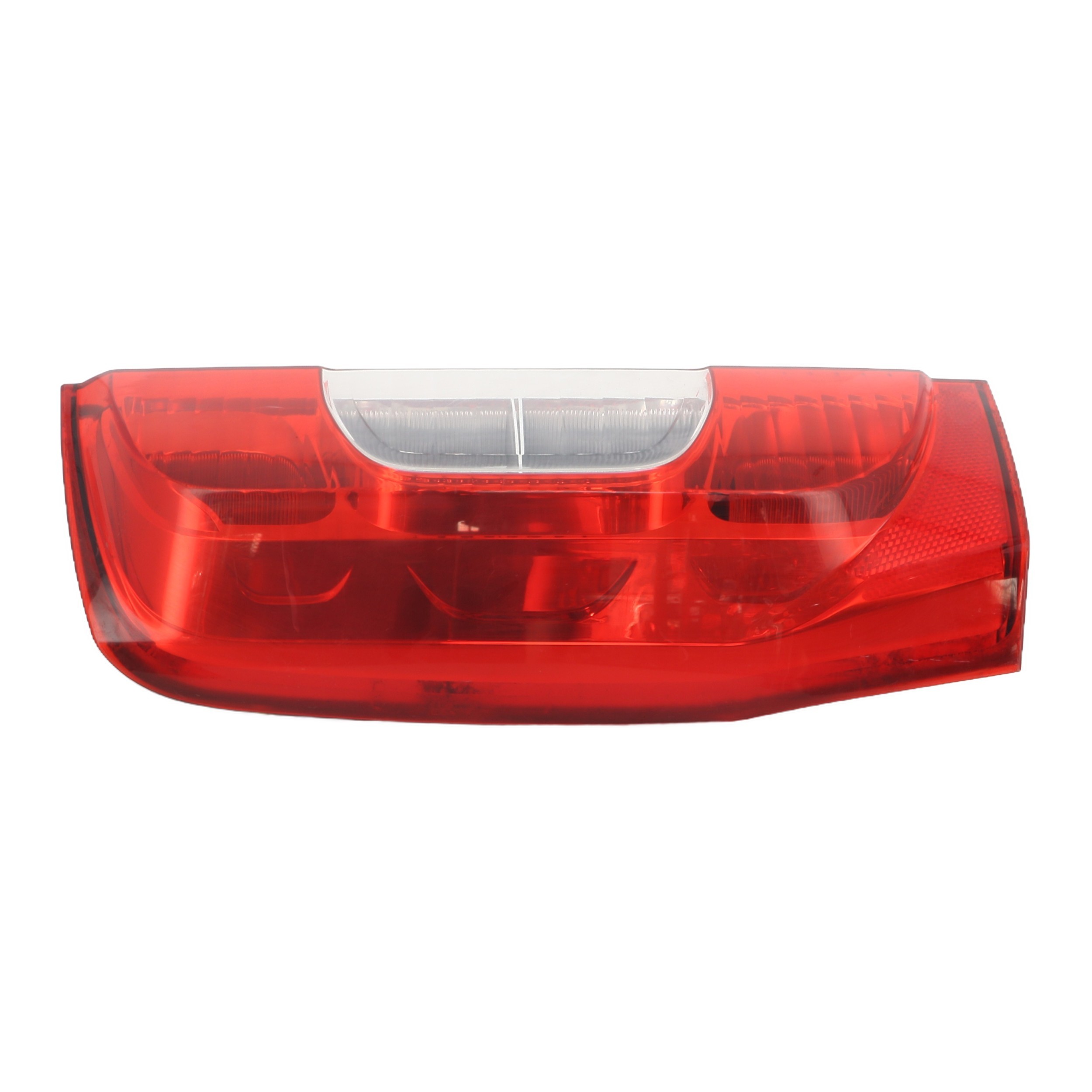Feu arriere principal gauche (feux) pour PEUGEOT BIPPER Feu arriere principal gauche (feux) pour PEUGEOT BIPPER