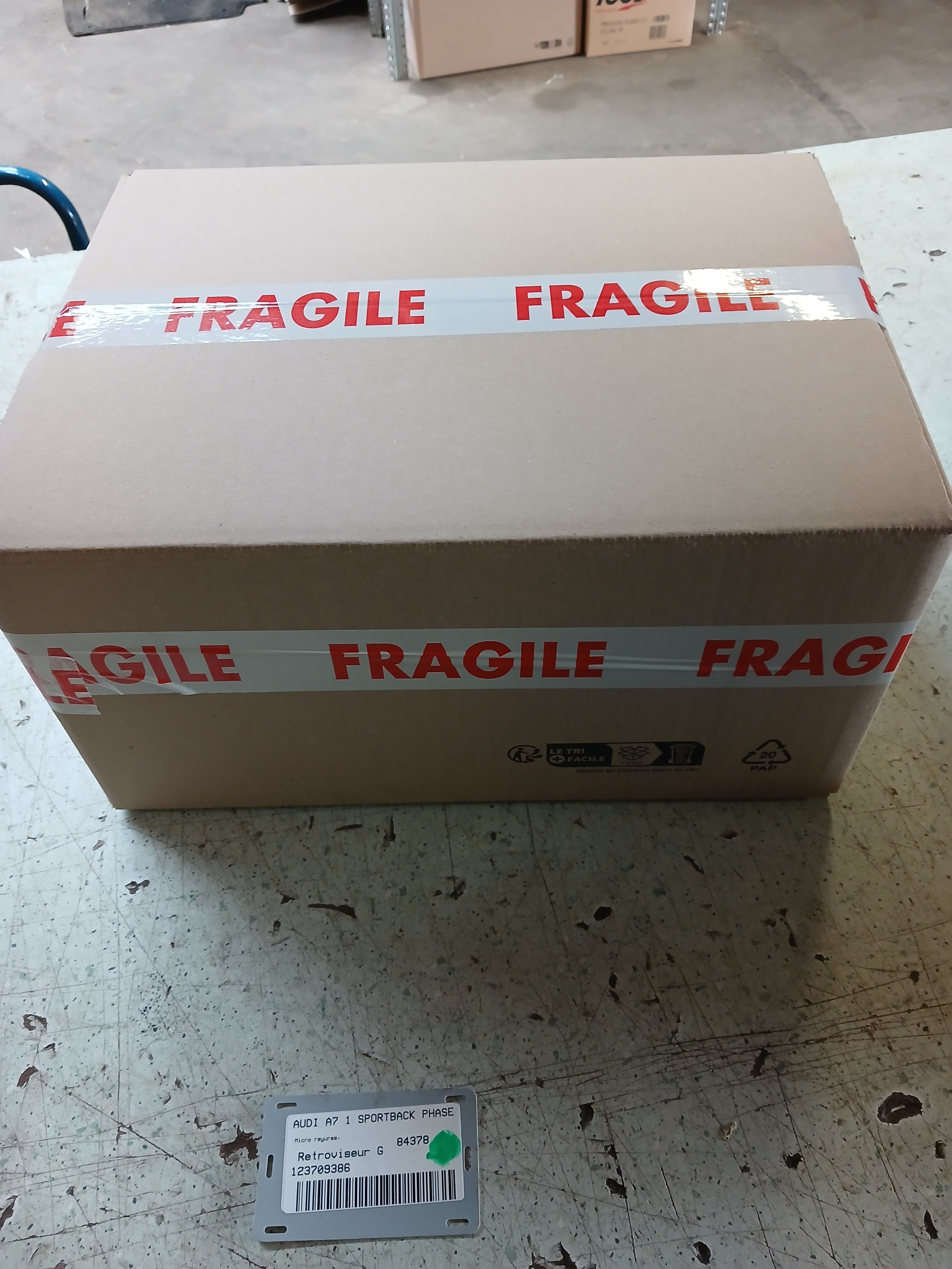 Retroviseur gauche pour AUDI A7 1 SPORTBACK PHASE 2 Retroviseur gauche pour AUDI A7 1 SPORTBACK PHASE 2